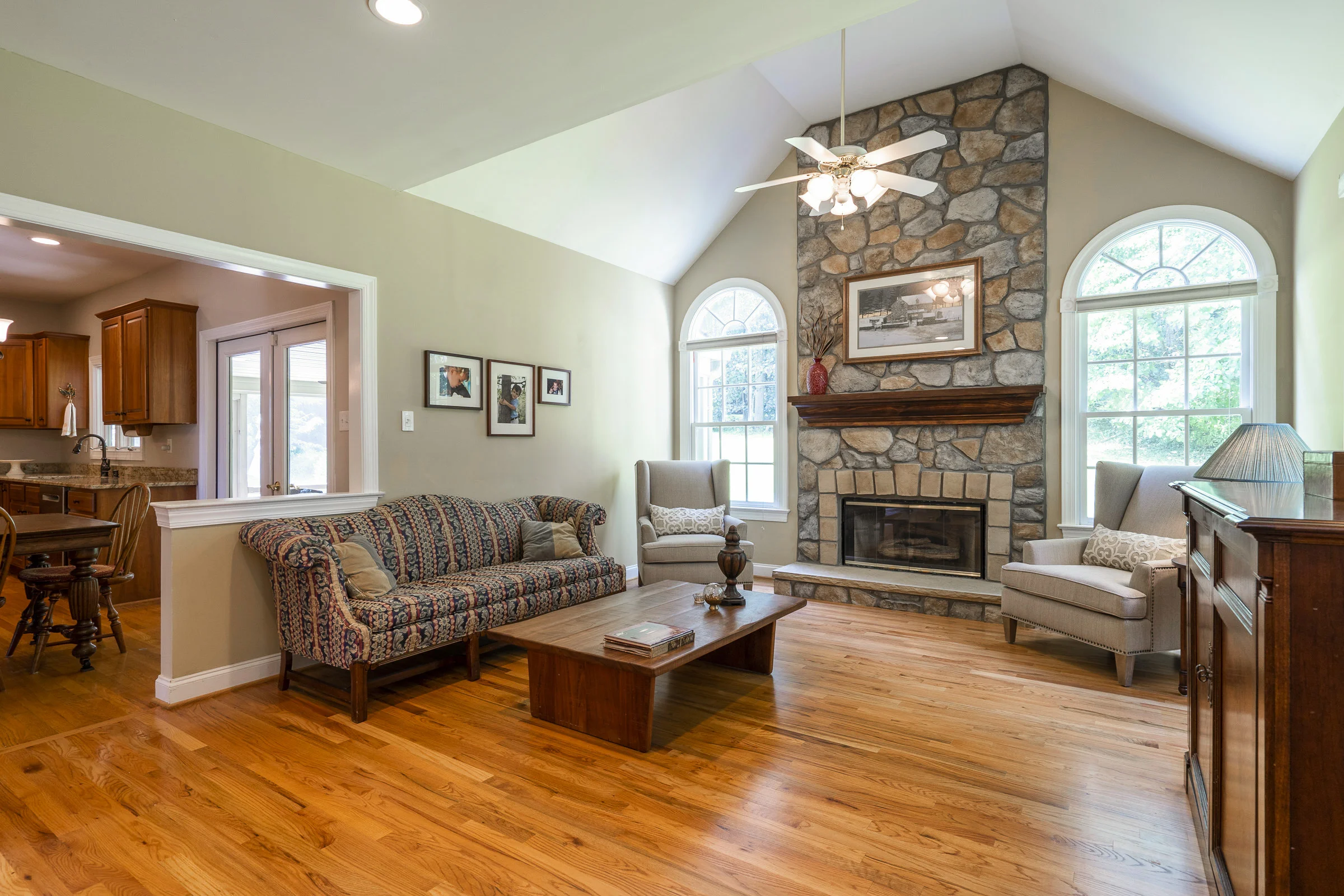 2 Forest Glen Drive_25.jpg