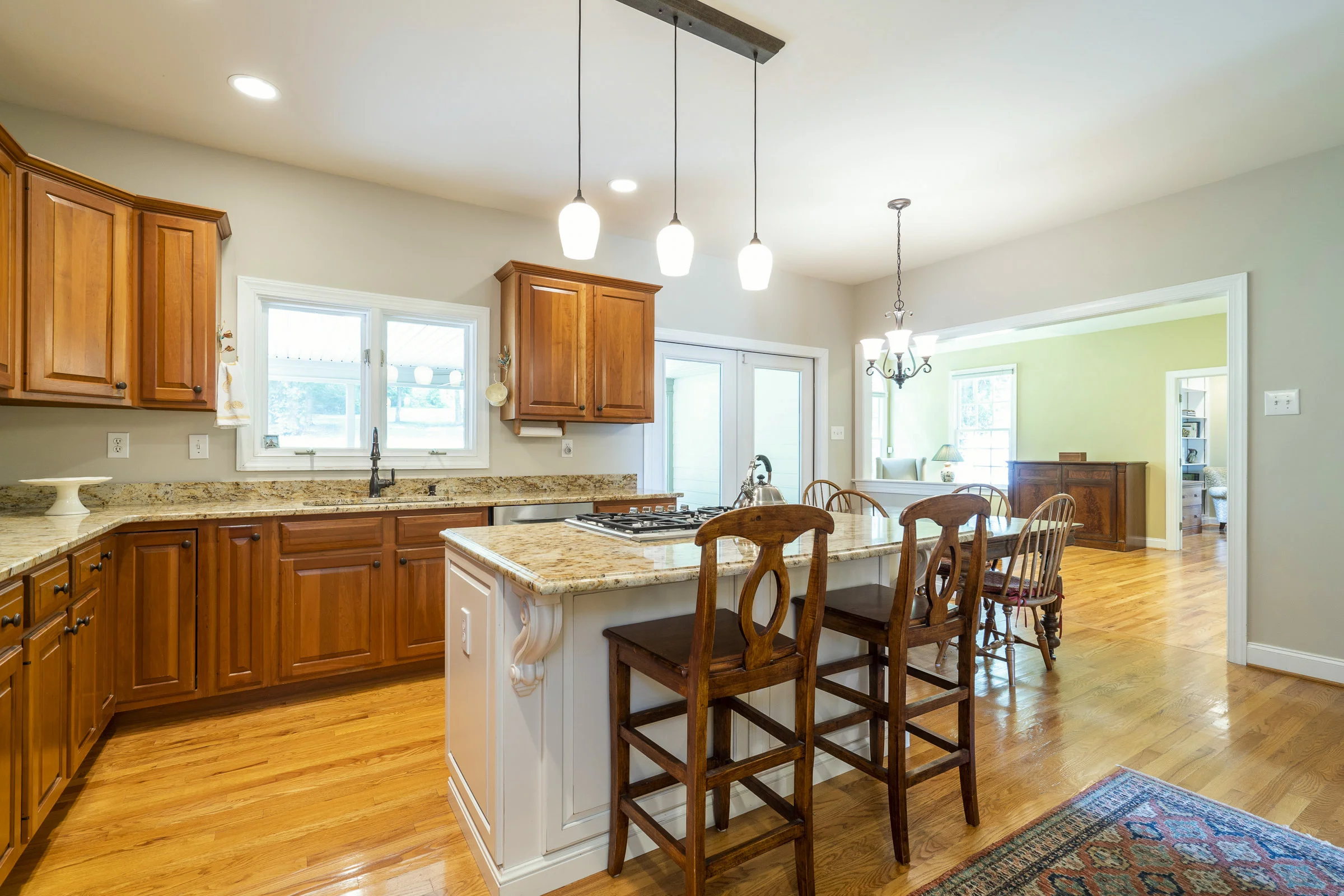 2 Forest Glen Drive_30.jpg