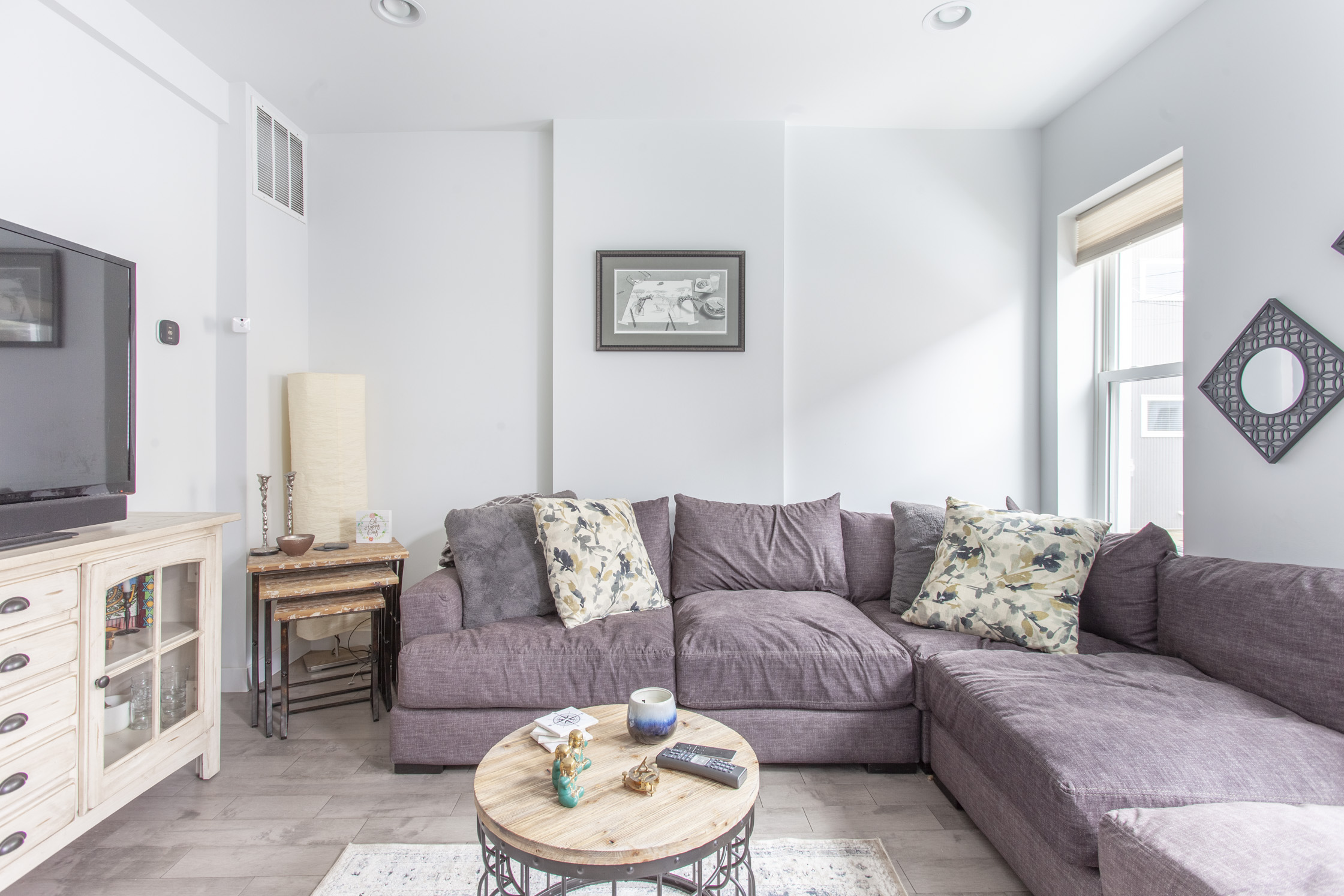 MLS 1421 Emerick St15.jpg