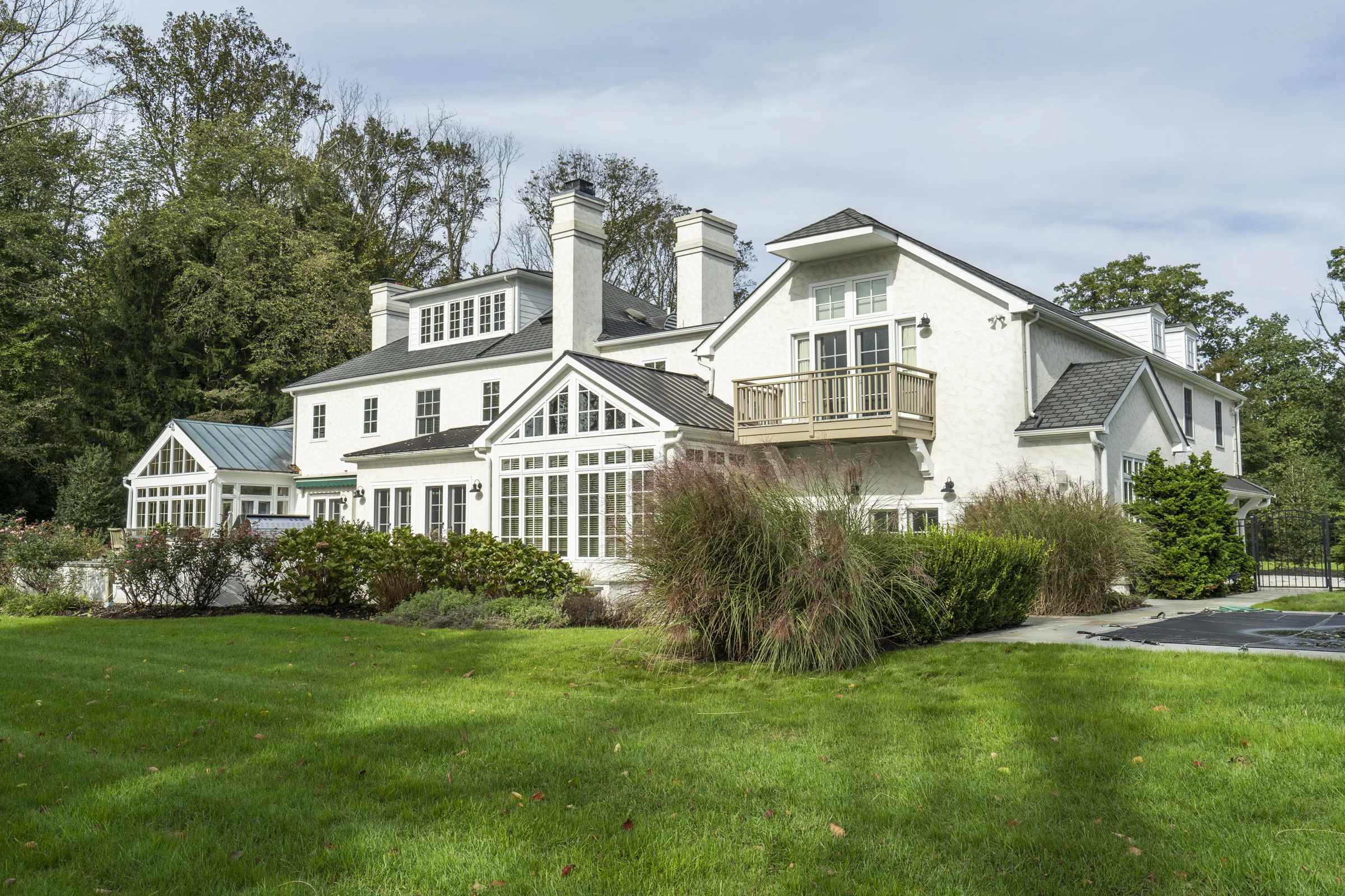 570 Maplewood Rd60.jpg
