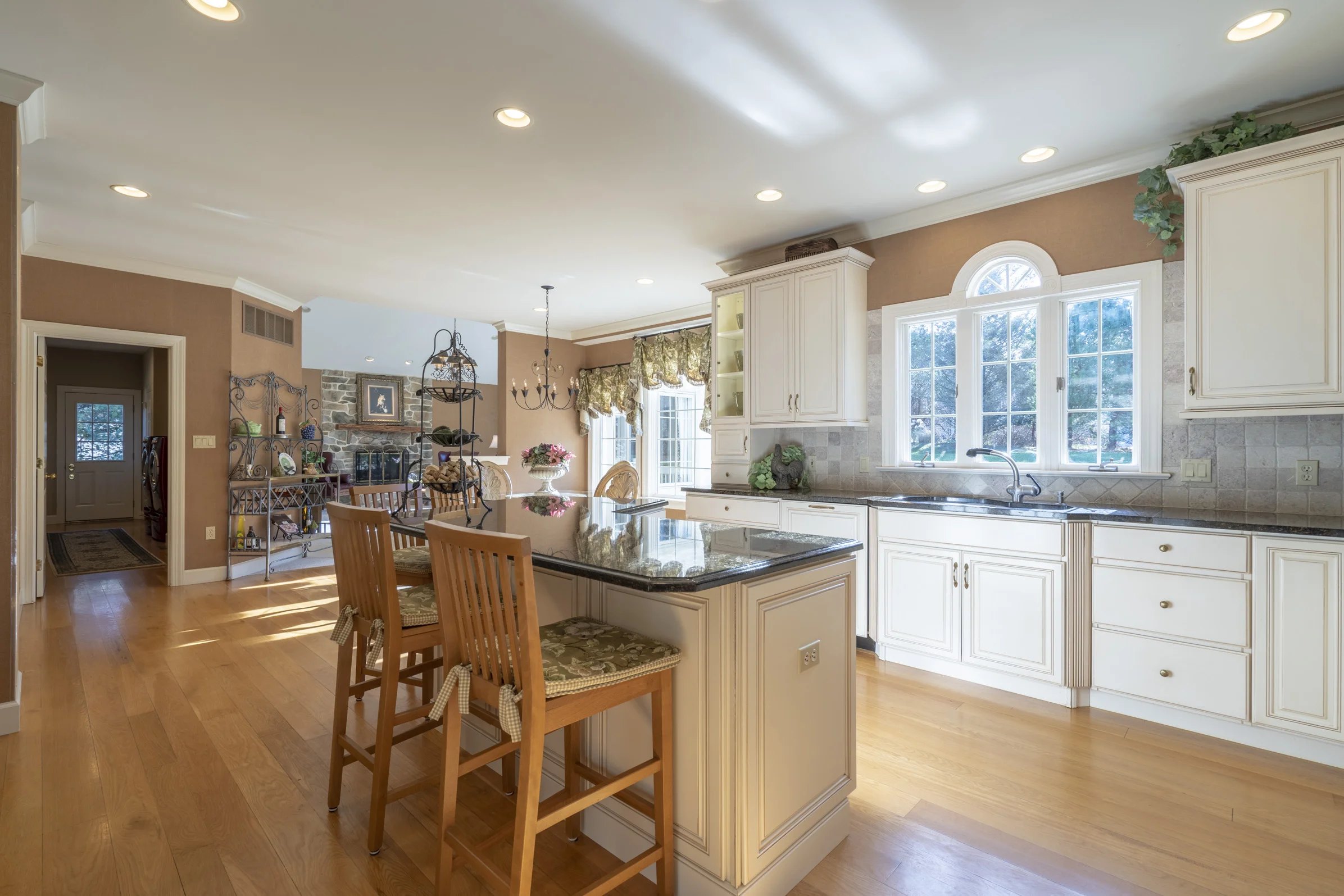 MLS 1150 Yellow Springs Rd (HDR Drone)59.jpg