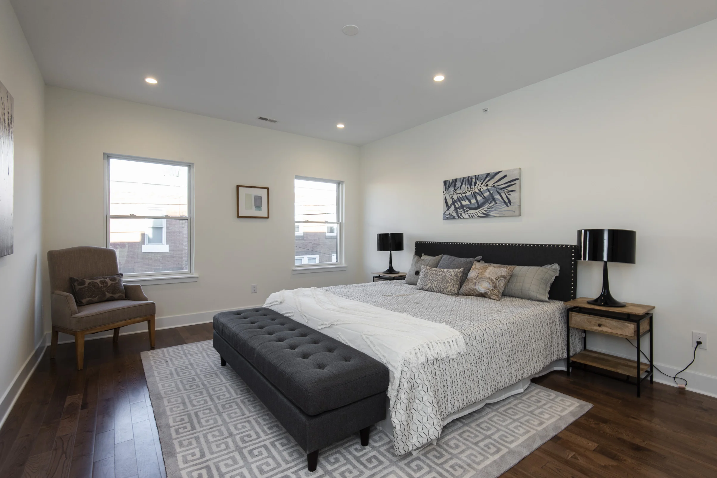 3432 Sunnyside Ave15.jpg