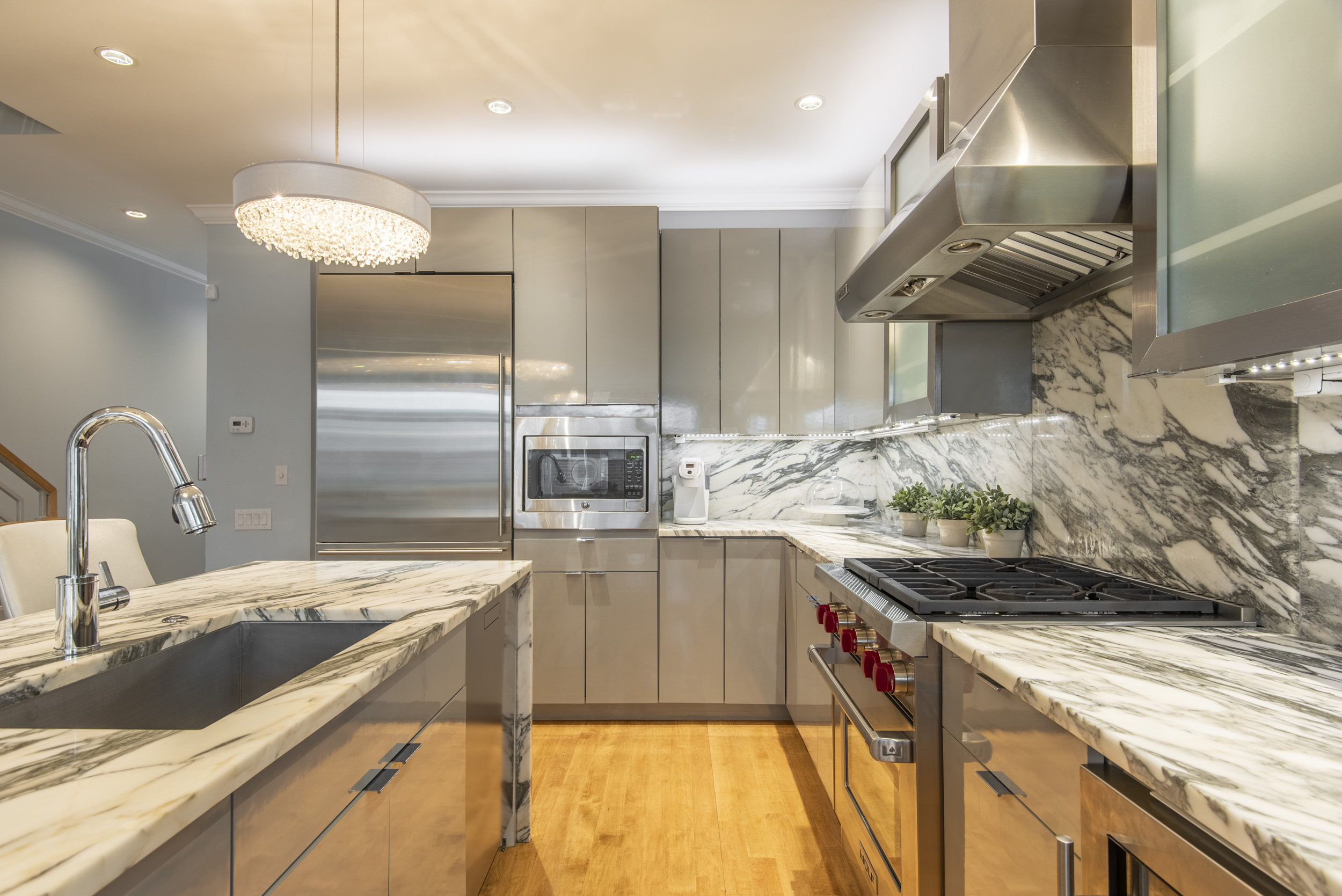 741 Bainbridge St_digital_8.jpg