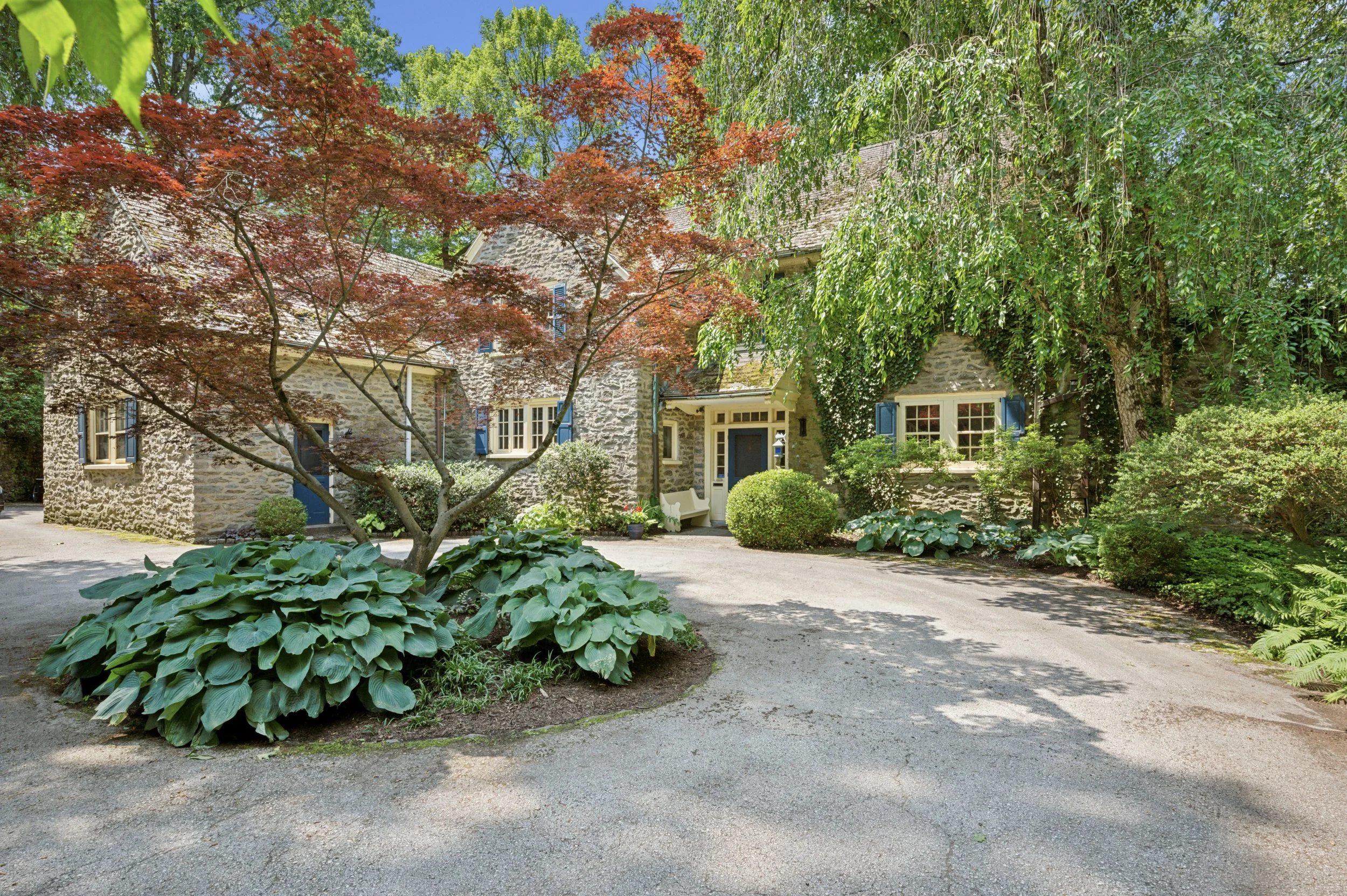 Exterior3.jpg