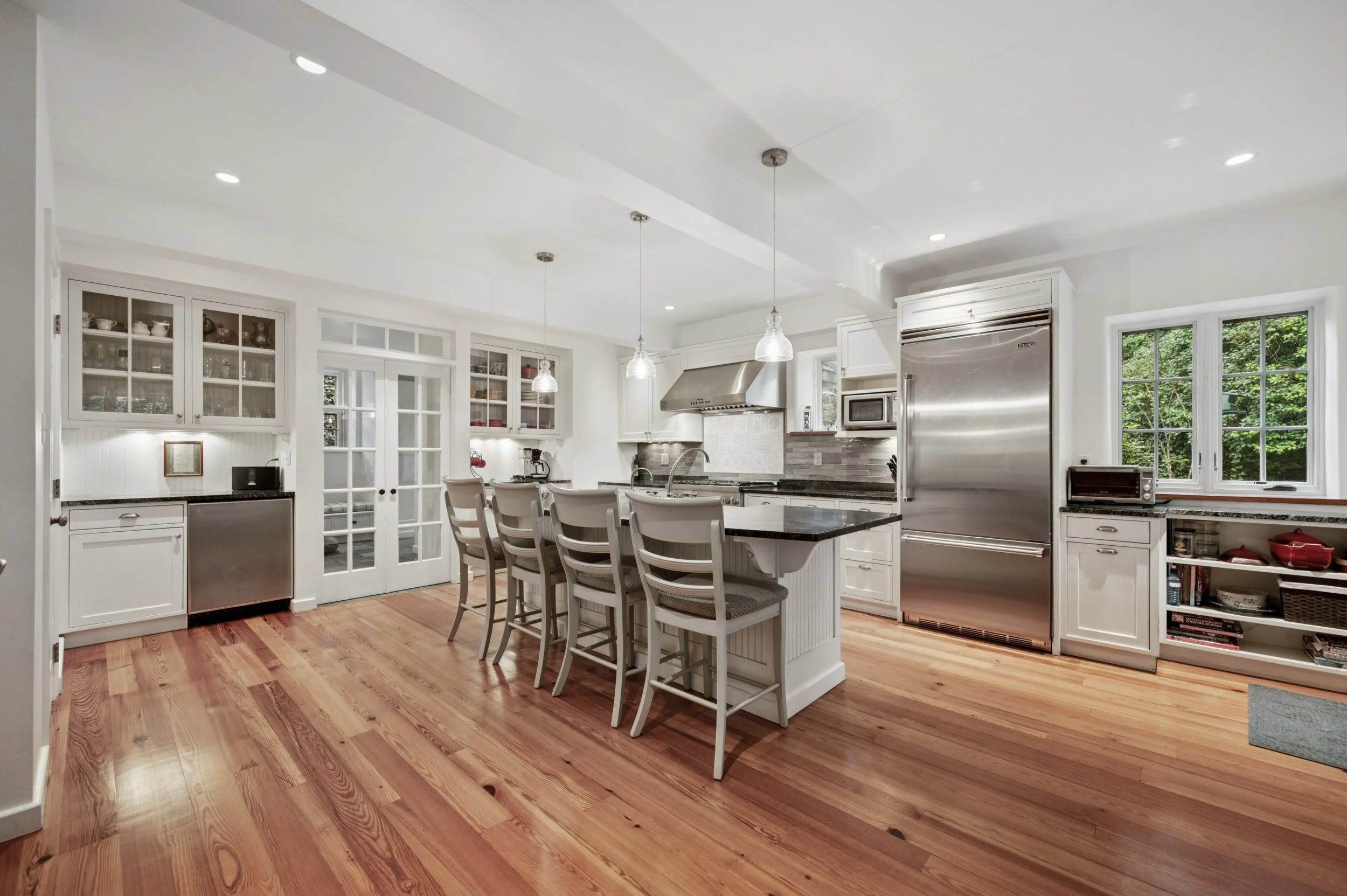 04-7004 Wissahickon Ave_04.jpg