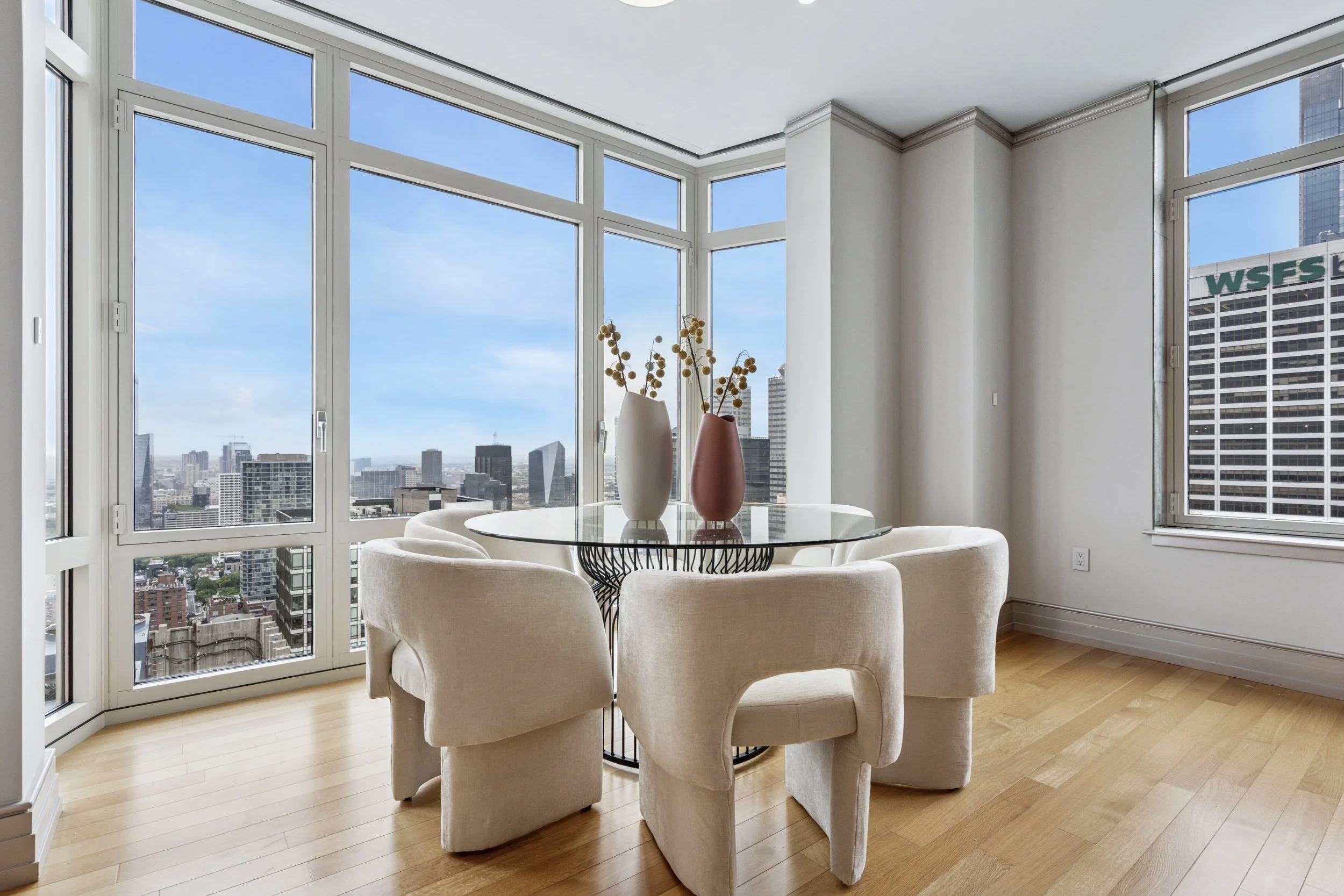 06-130 S 18th St_06.jpg