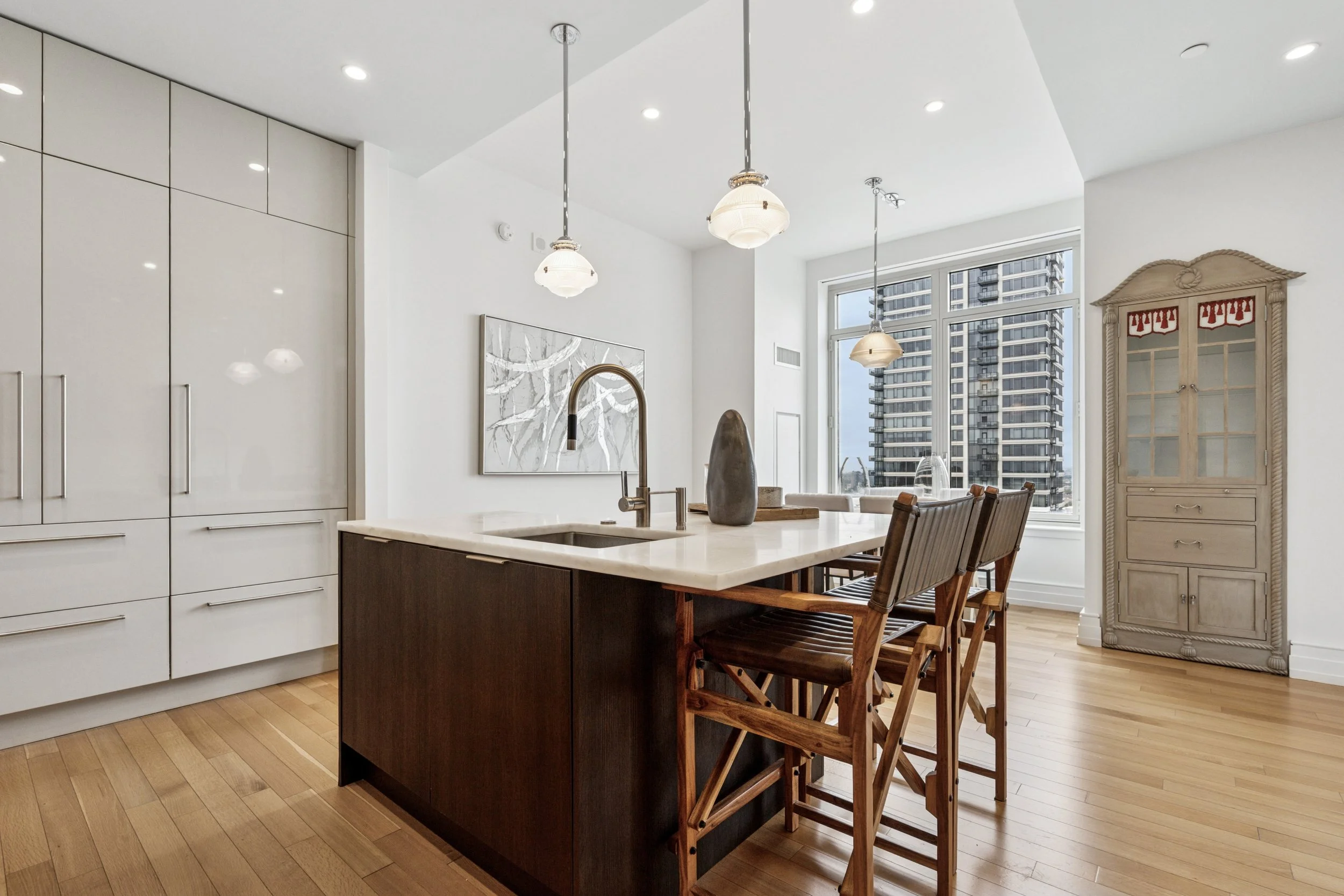 12-130 S 18th St_12.jpg
