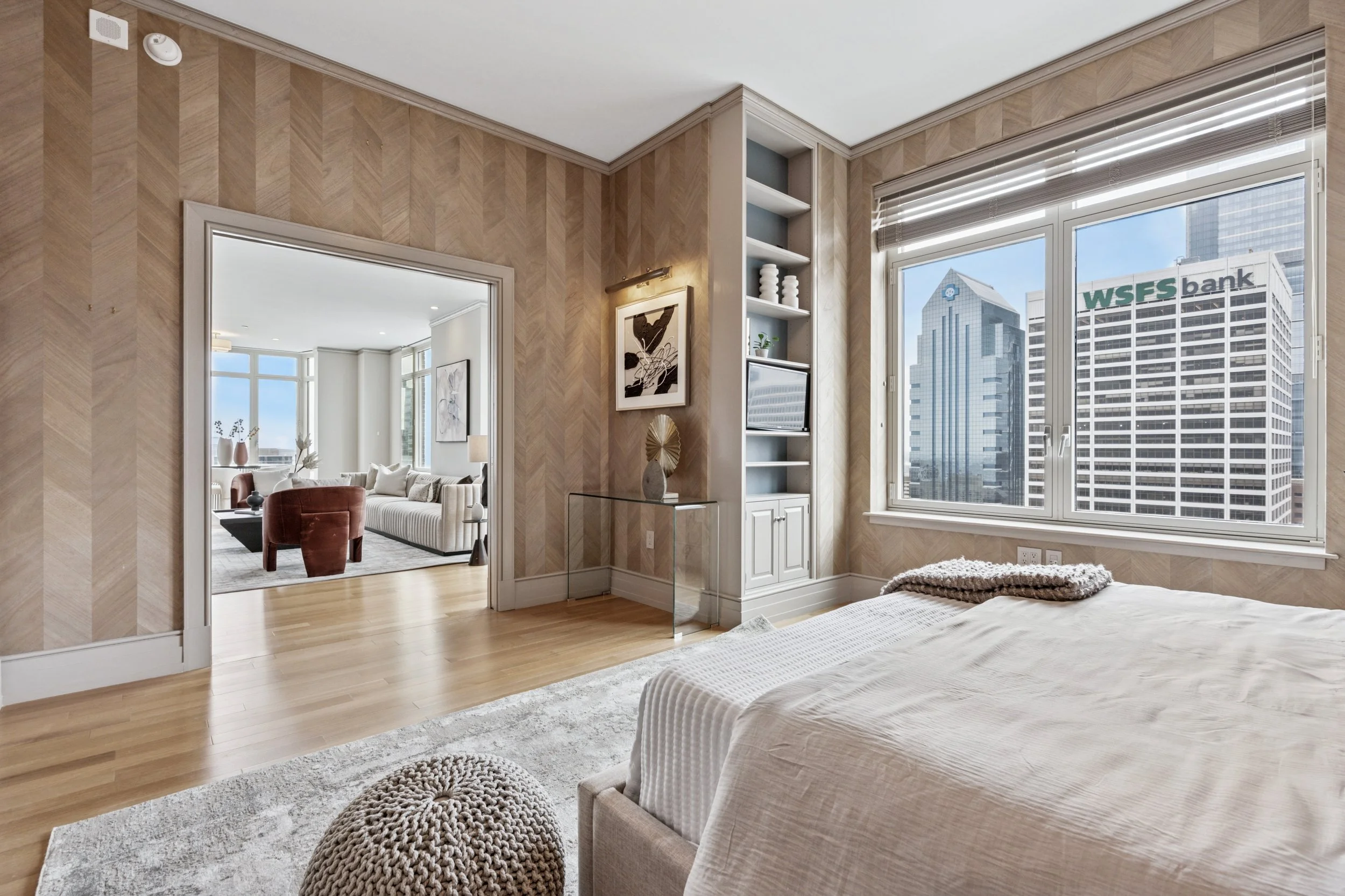24-130 S 18th St_24.jpg