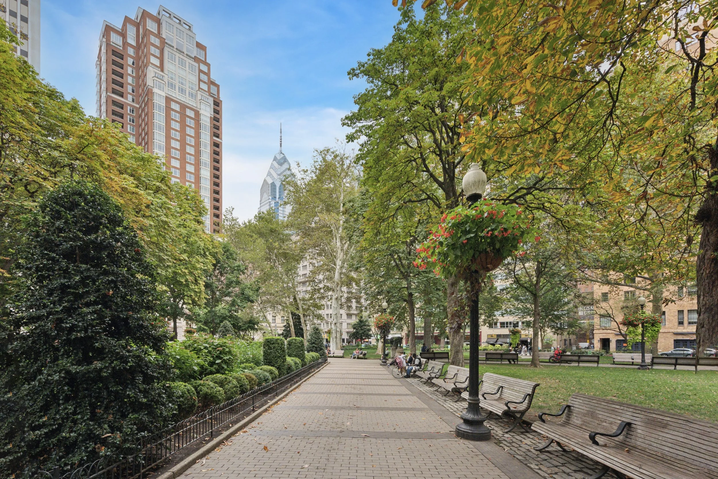 35-130 S 18th St_35.jpg