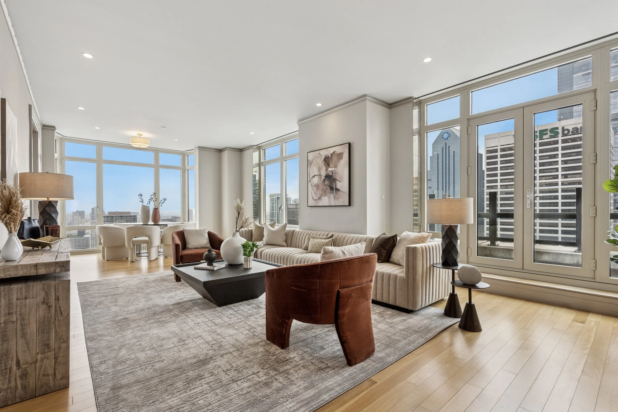 130 S 18th St_04.jpg