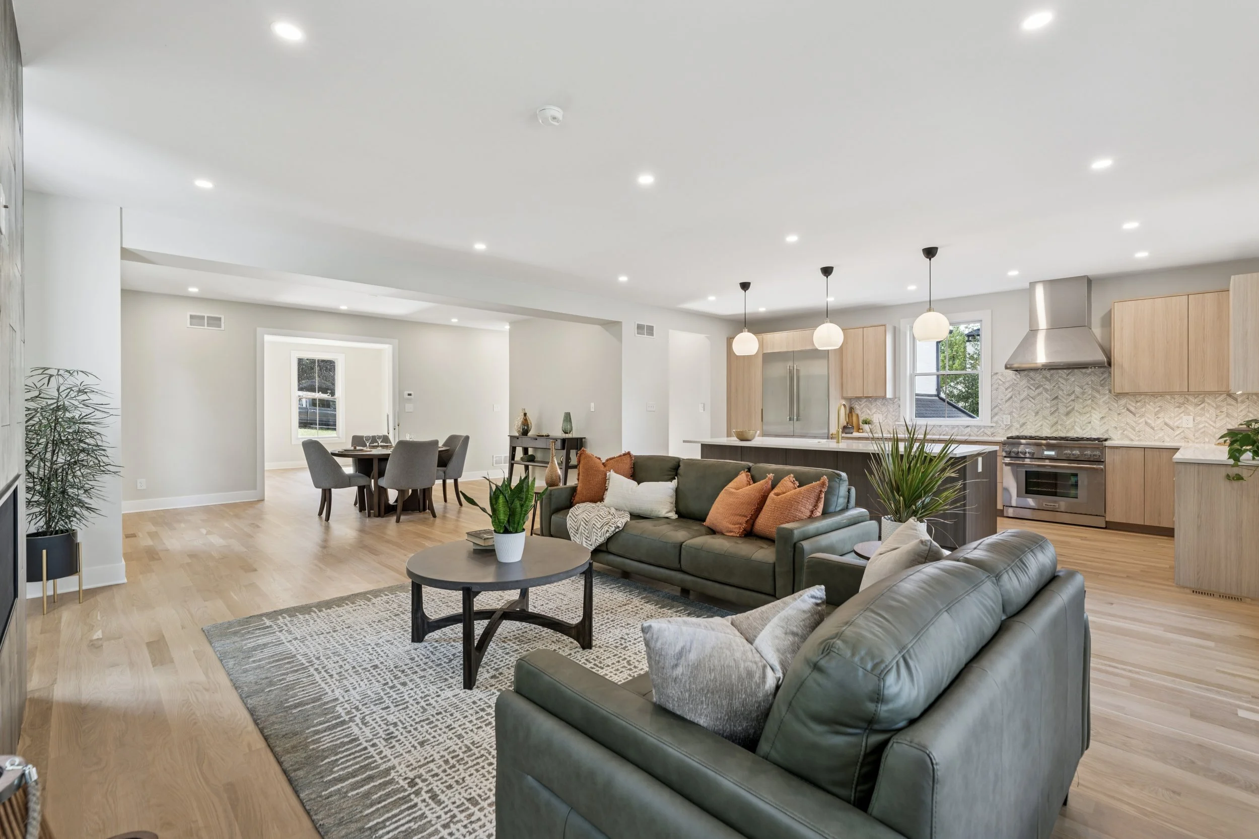 1723 Riverview Rd_15.jpg