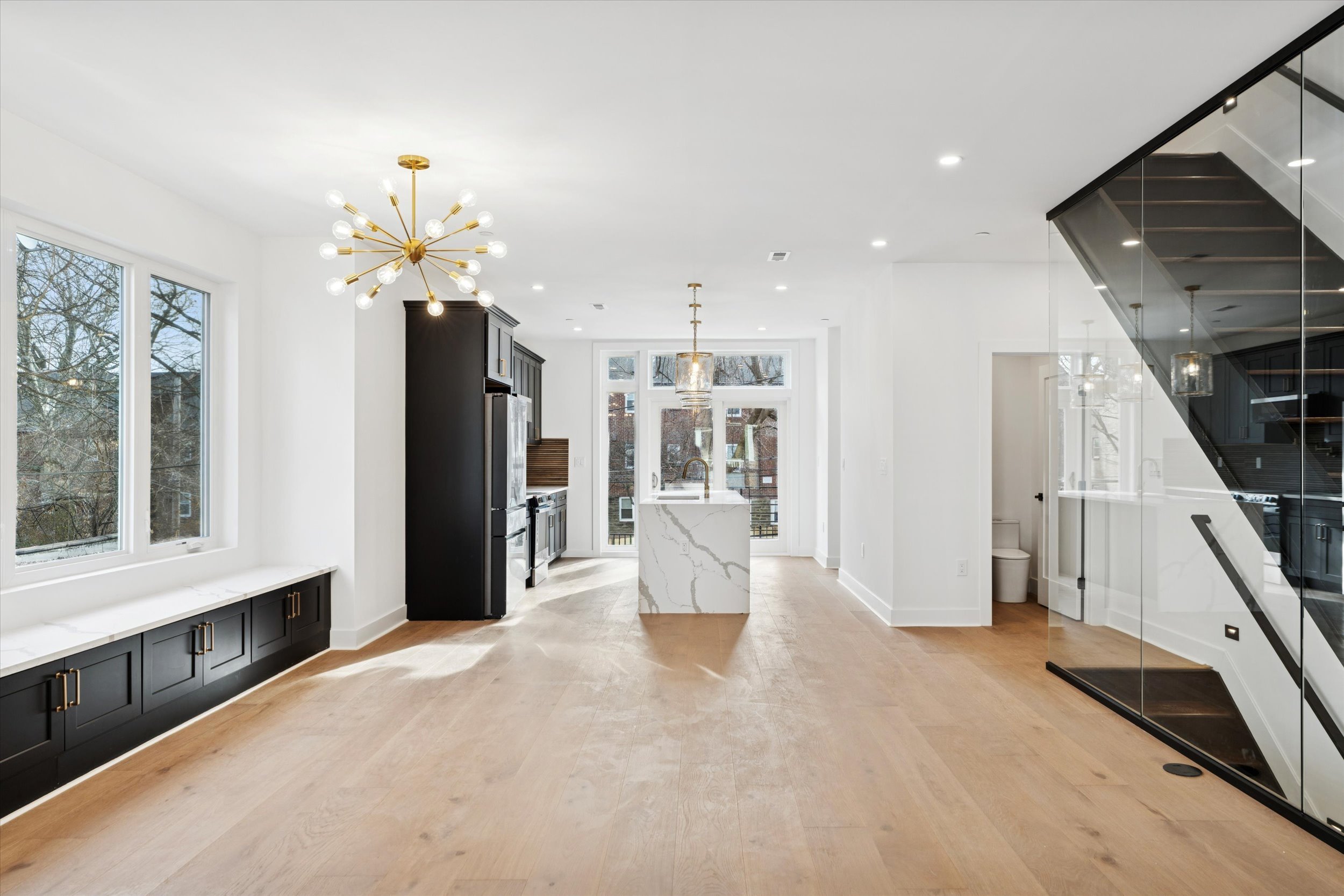 06-530 Brinton St06.jpg