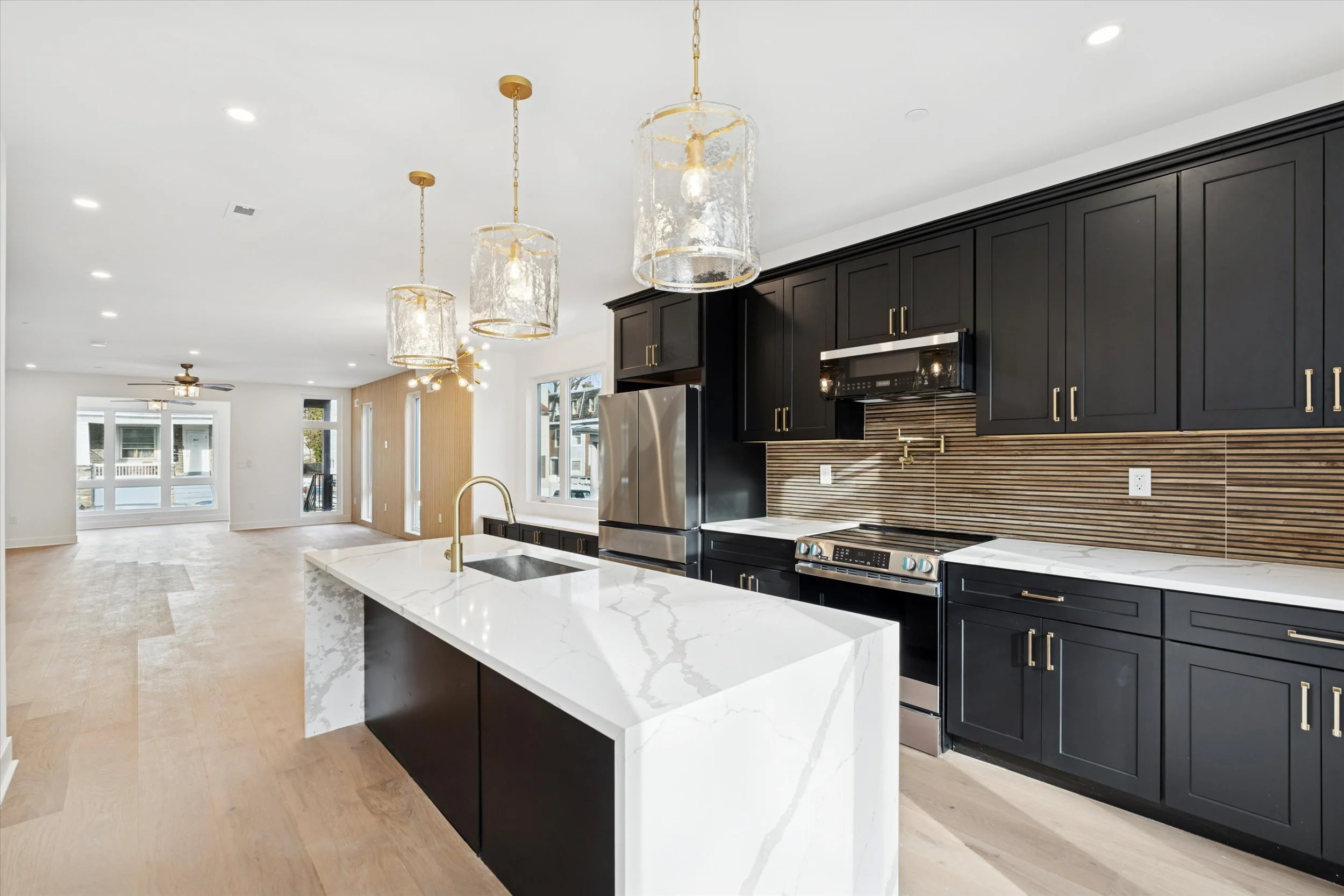 09-530 Brinton St09.jpg