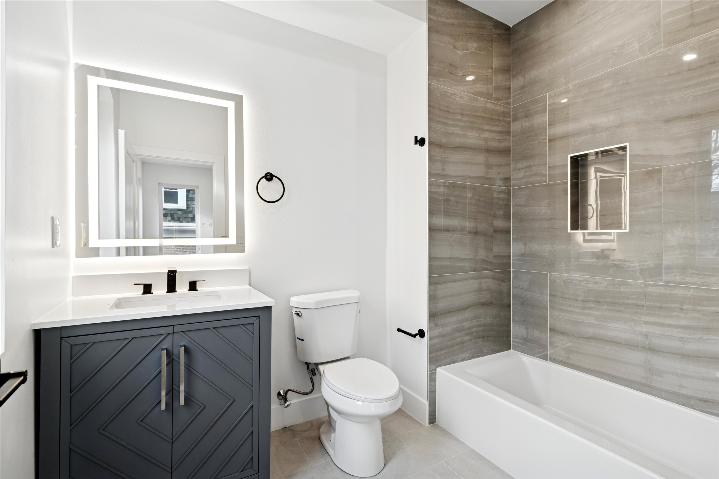 15-530 Brinton St15.jpg