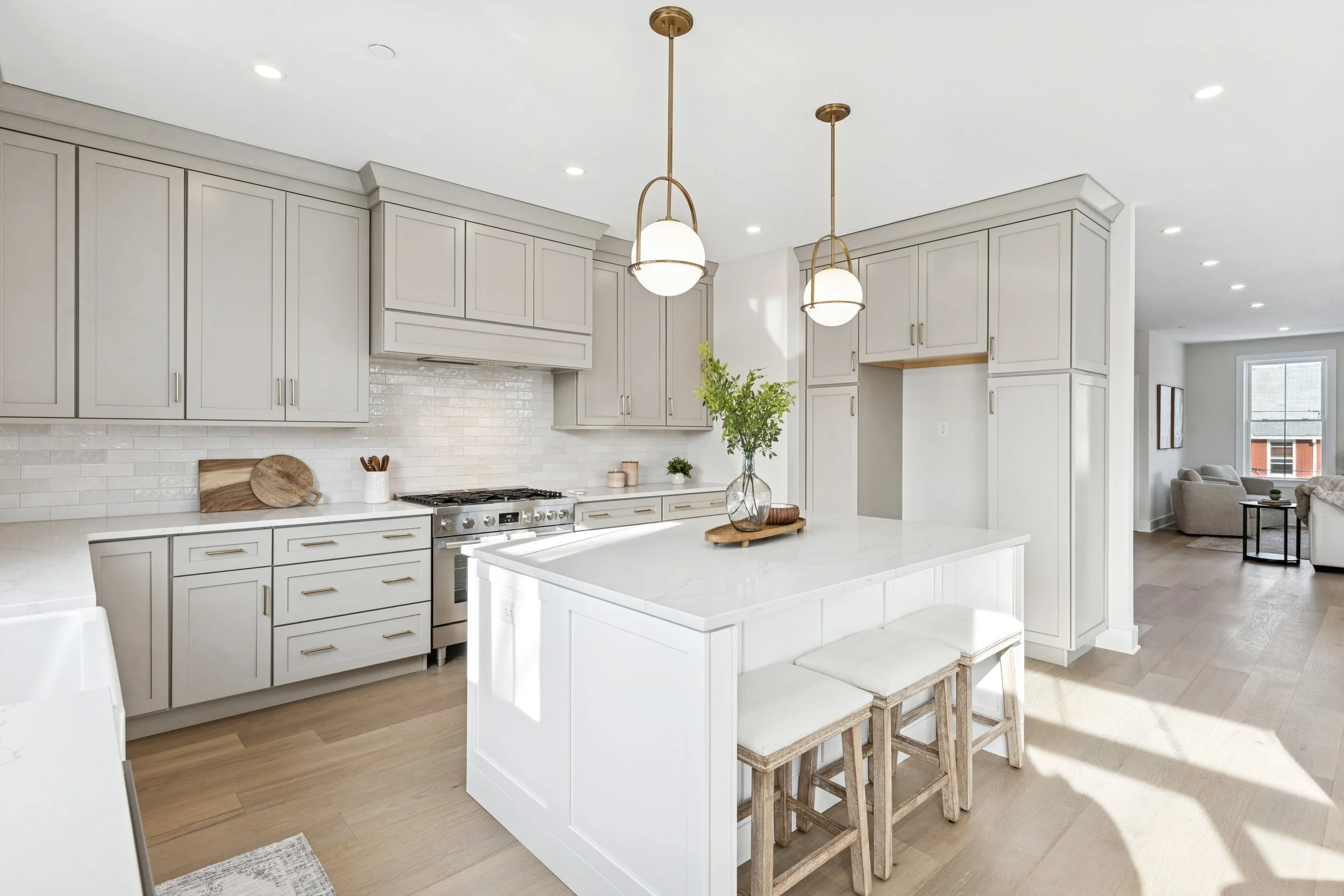 738 S Matlack St_22.jpg