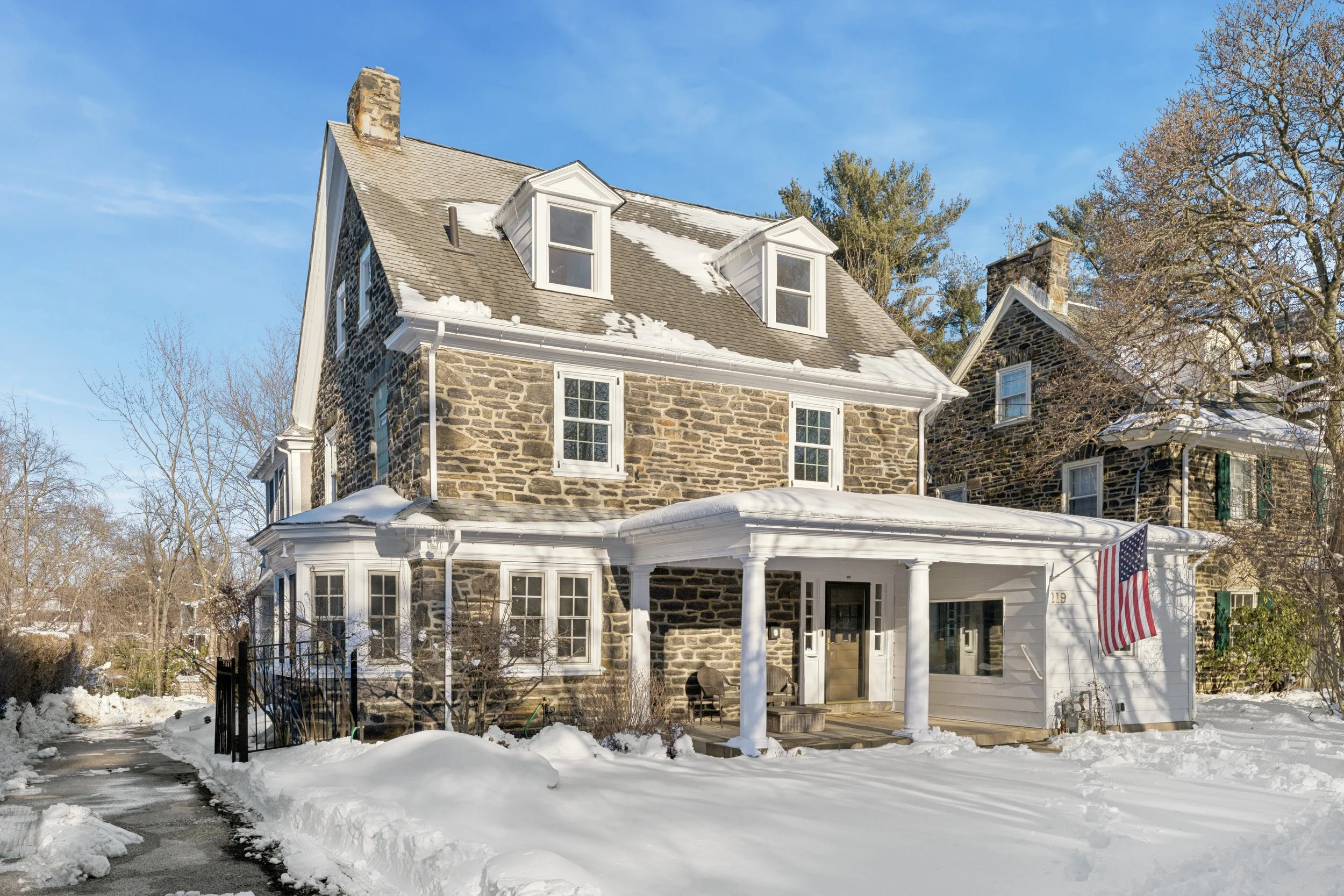 119 Maple Ave_01.jpg