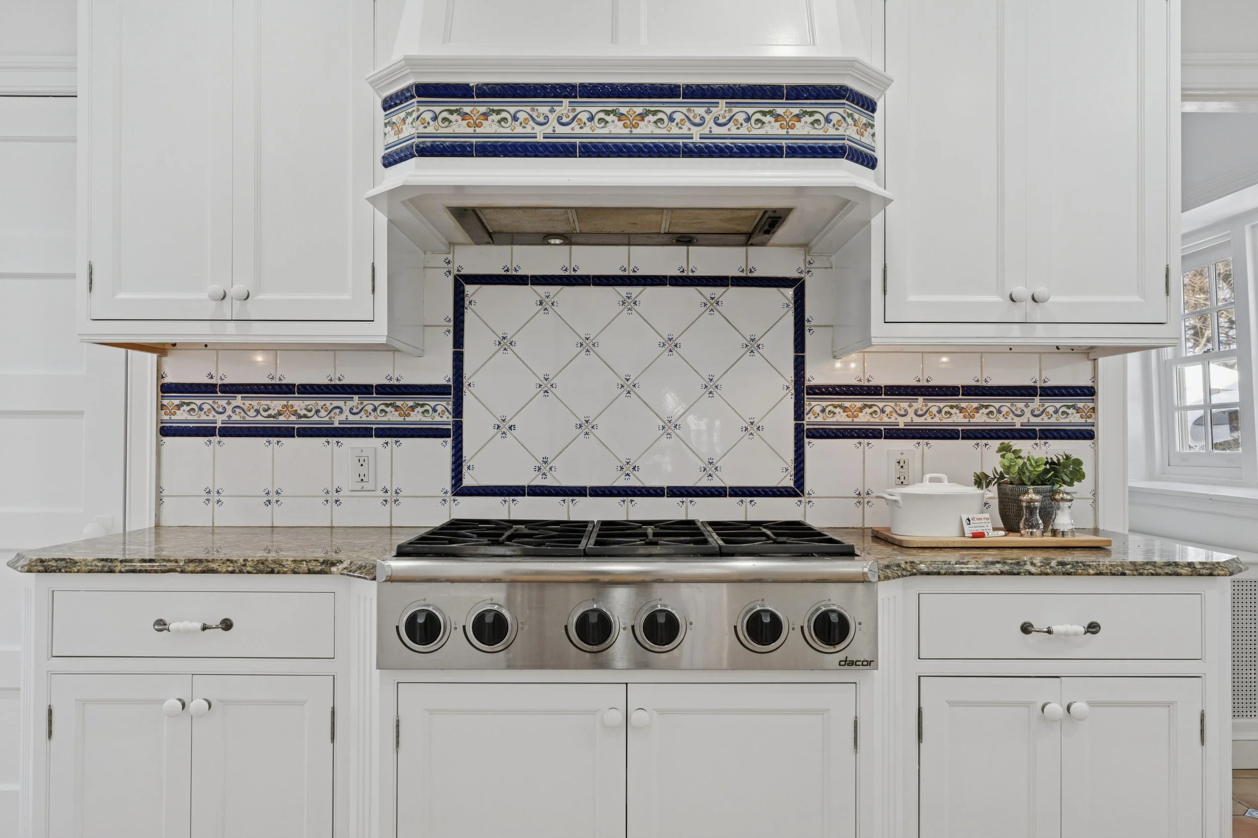 119 Maple Ave_10.jpg