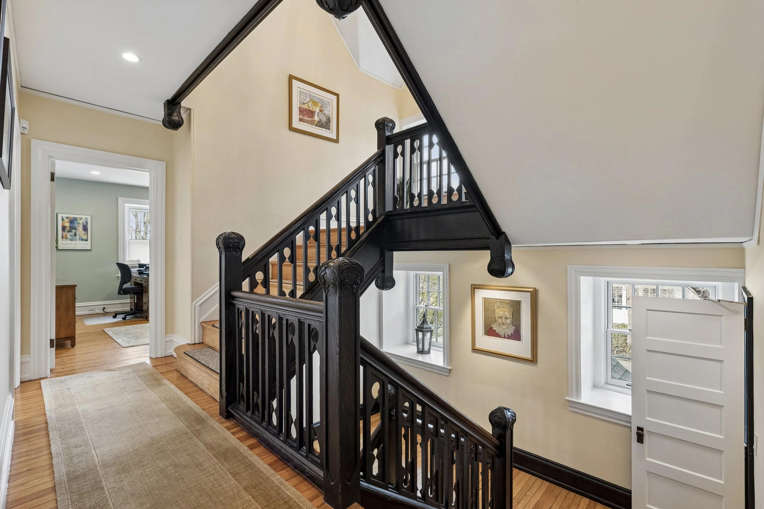 8111 St Martins Ln_32.jpg