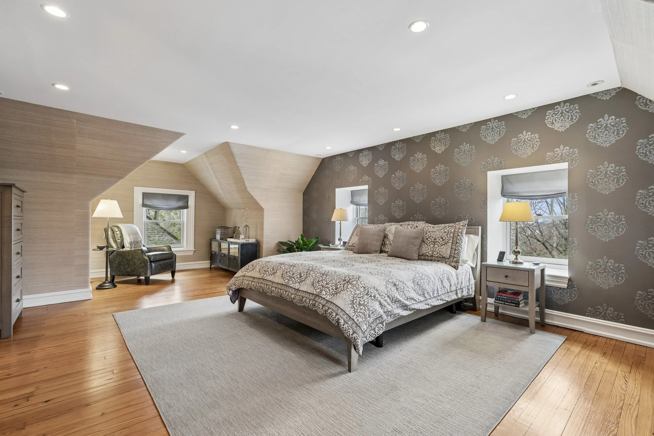 8111 St Martins Ln_49.jpg