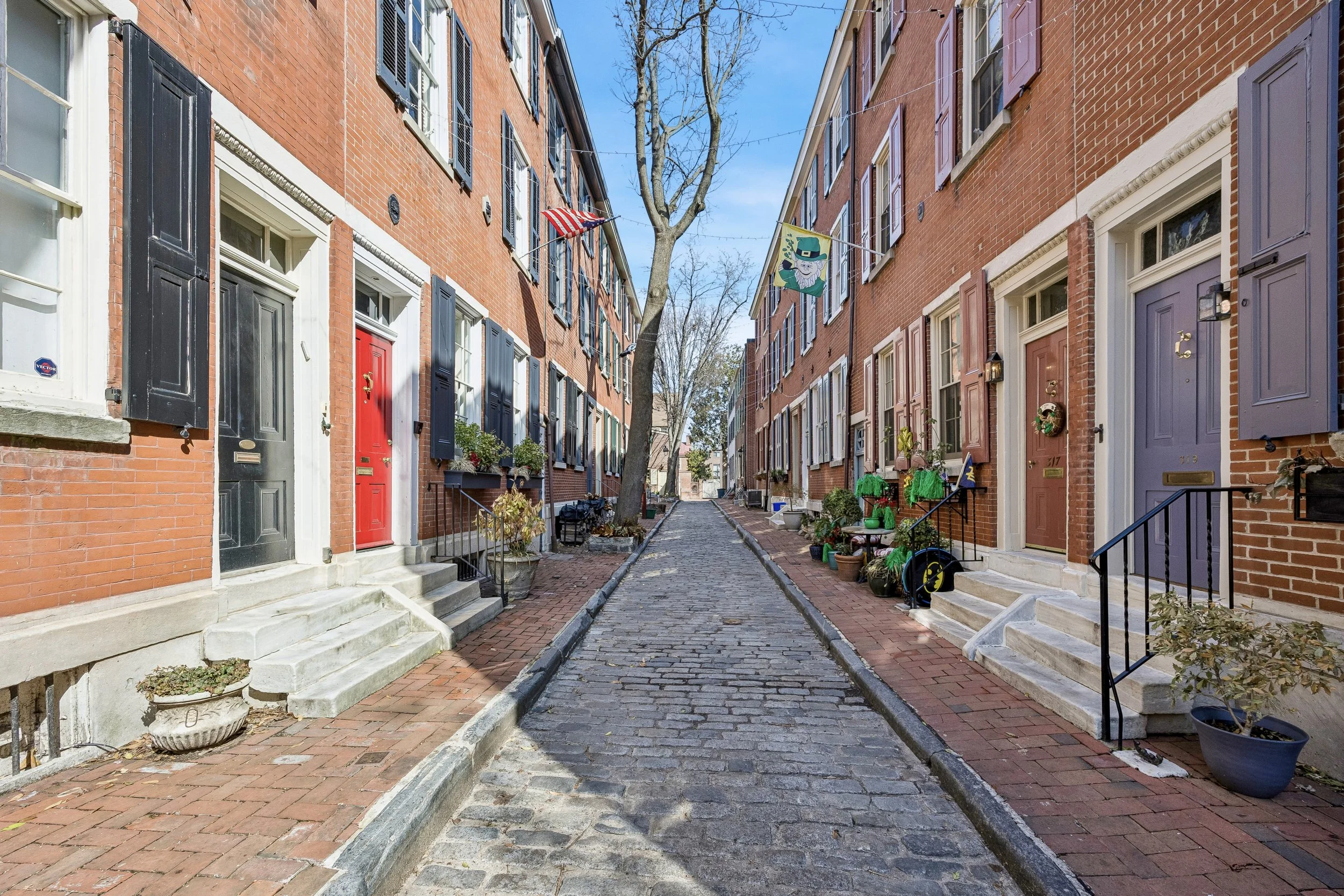 01-318 S American St_01.jpg