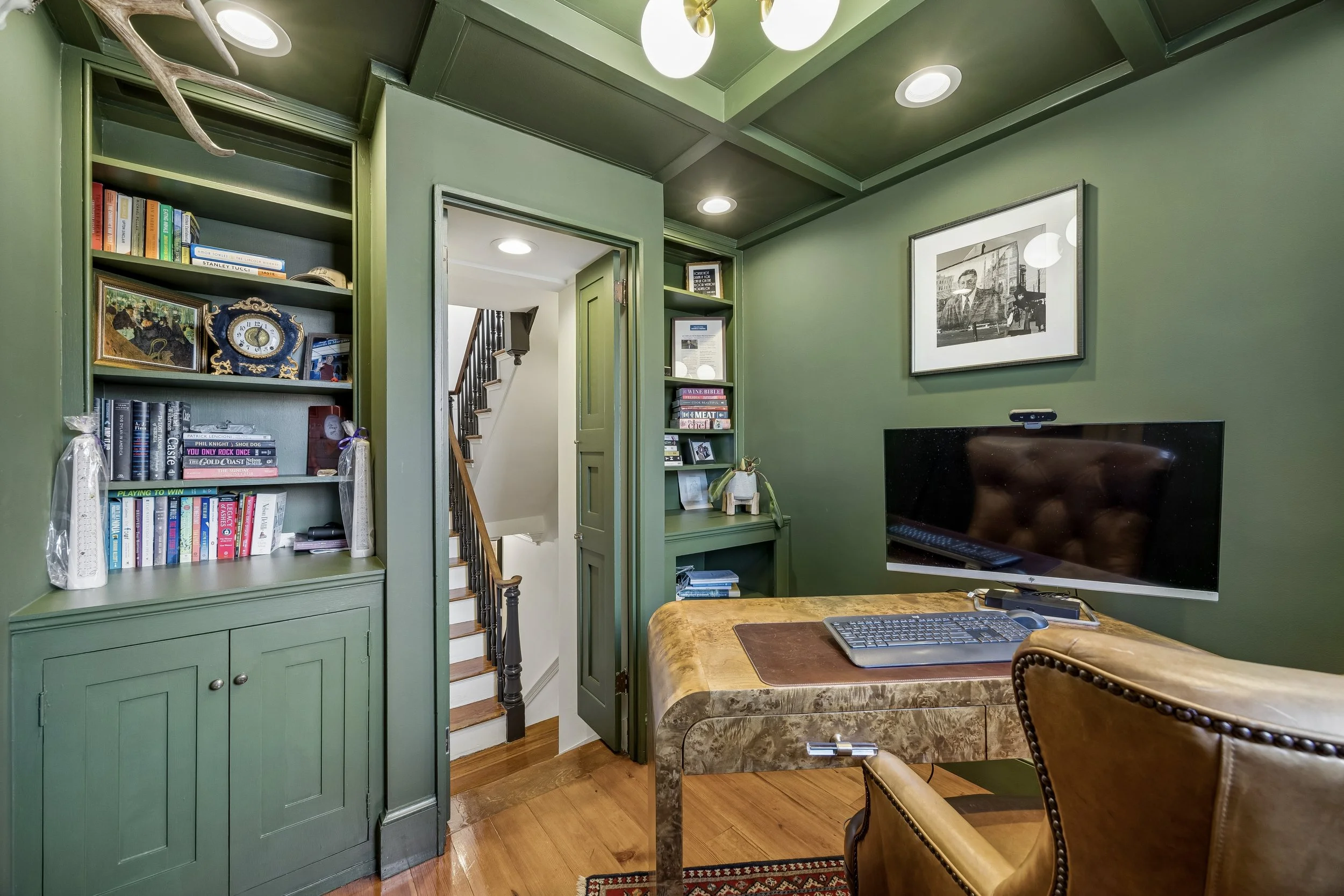 15-318 S American St_15.jpg