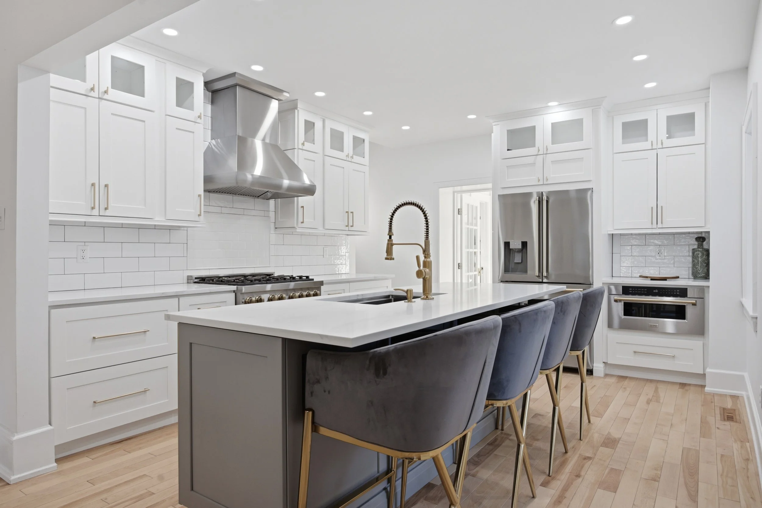 15-305 Wister Rd_15.jpg