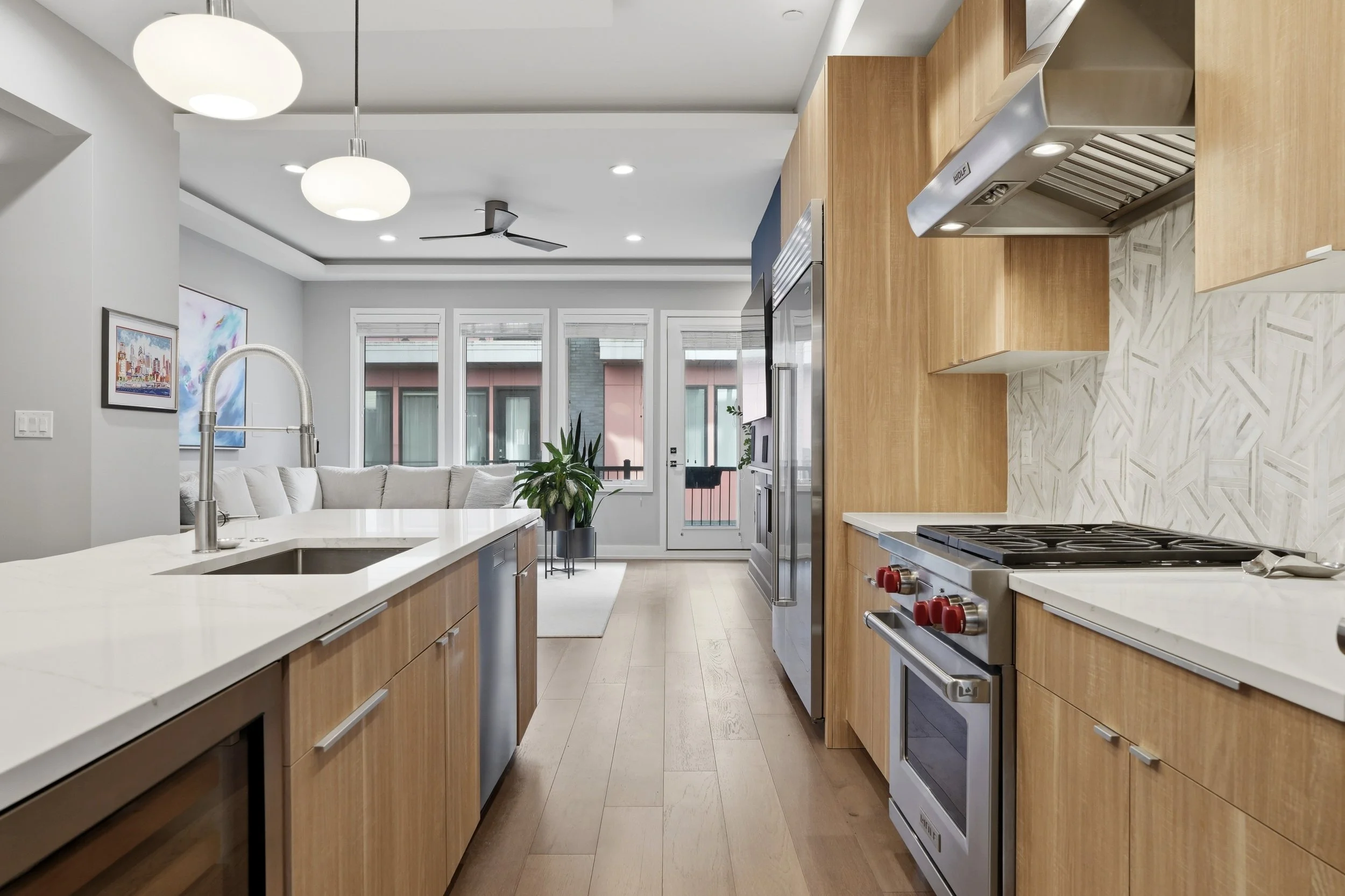 10-611 N Galloway St_17.jpg