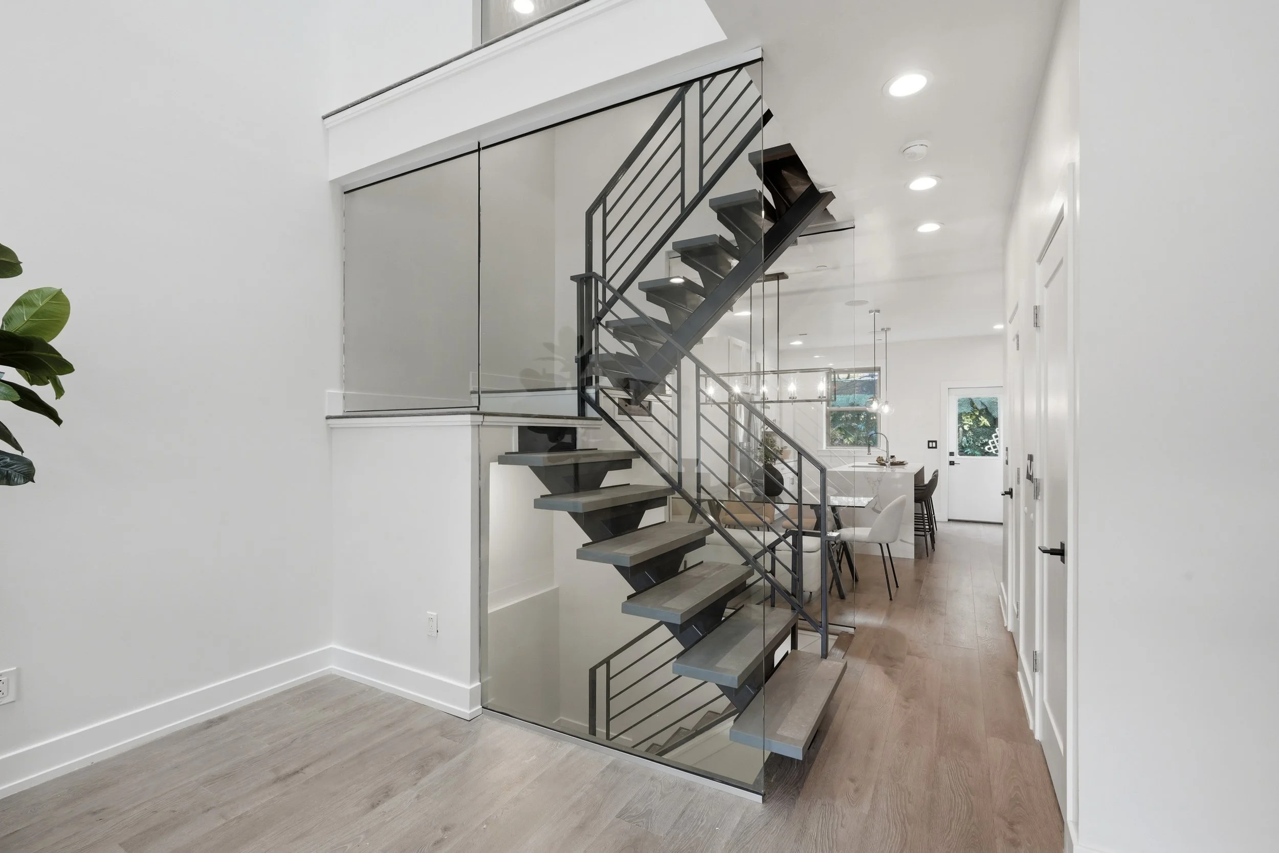 1311 N 29th St_05.jpg