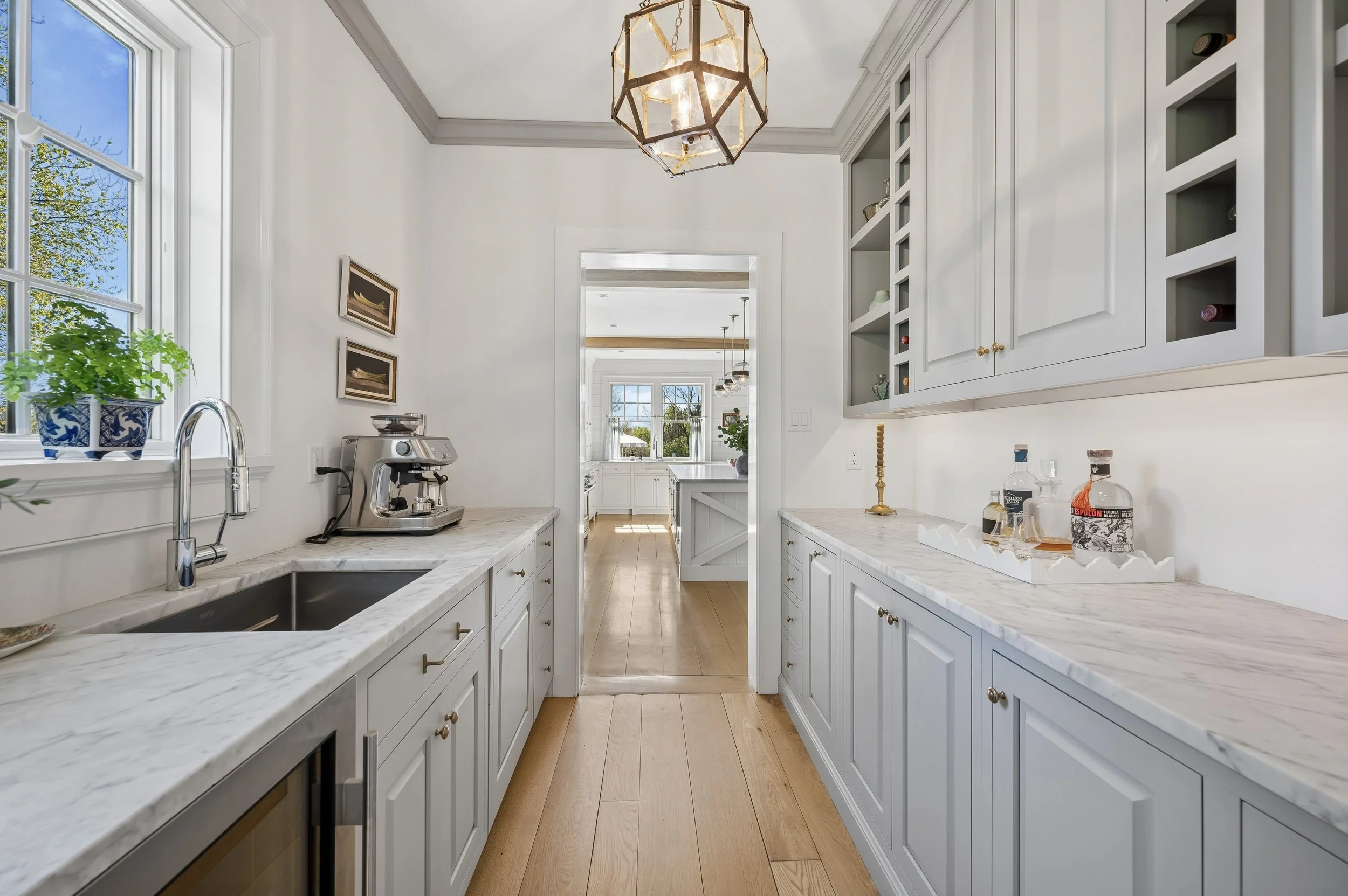 101 Hampton Ln_22.jpg