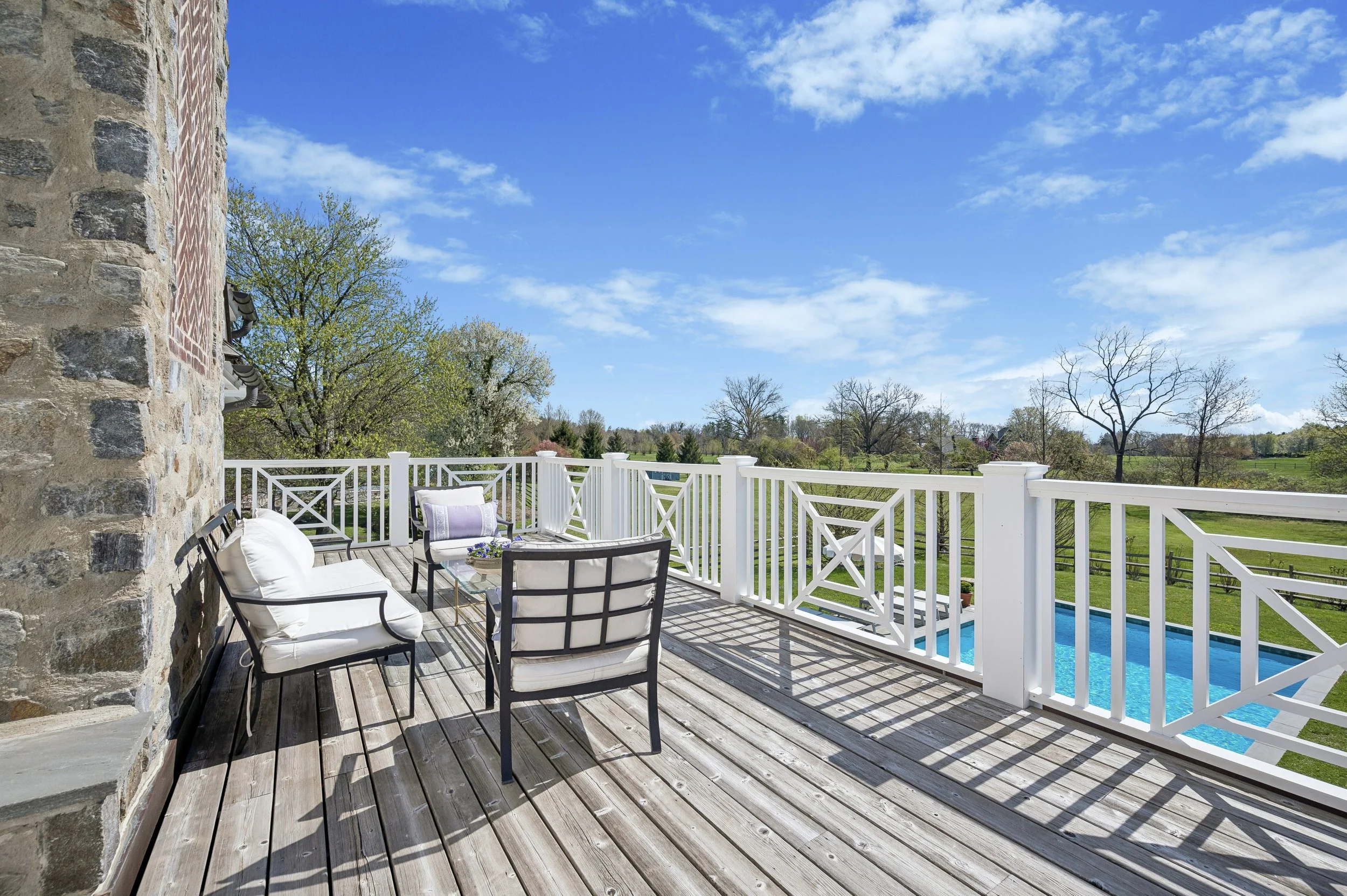 101 Hampton Ln_54.jpg