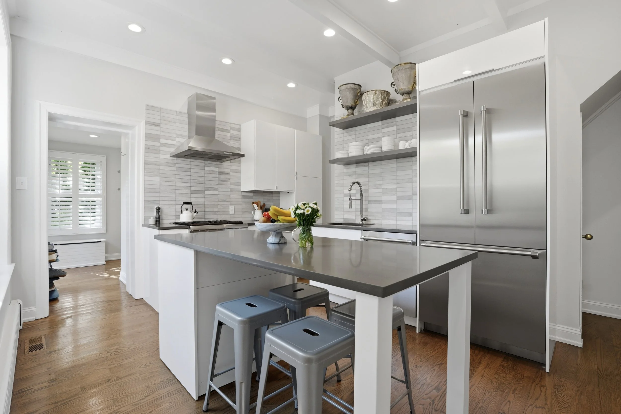 36 E Chestnut Hill Ave_05.jpg