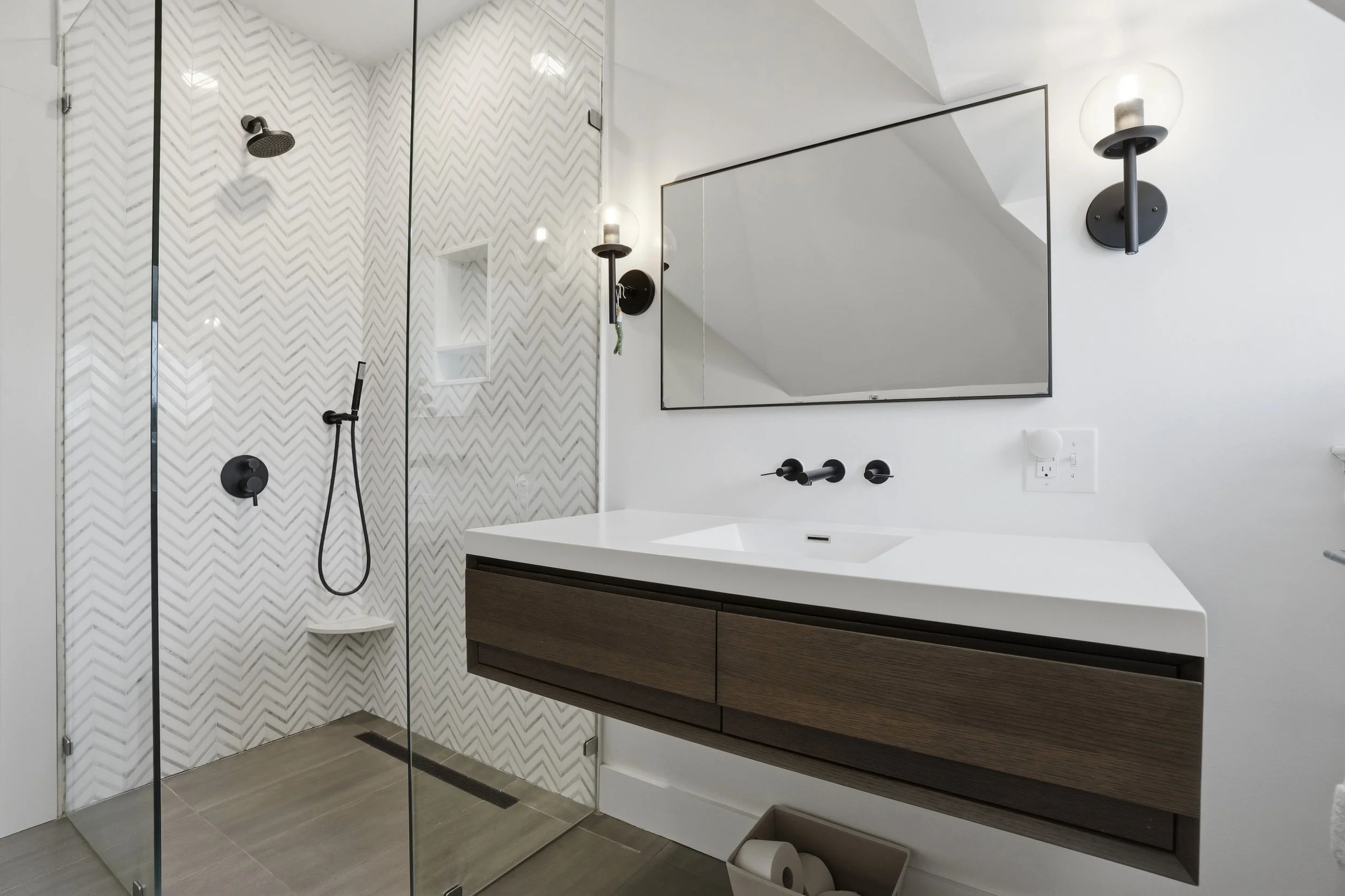 36 E Chestnut Hill Ave_31.jpg