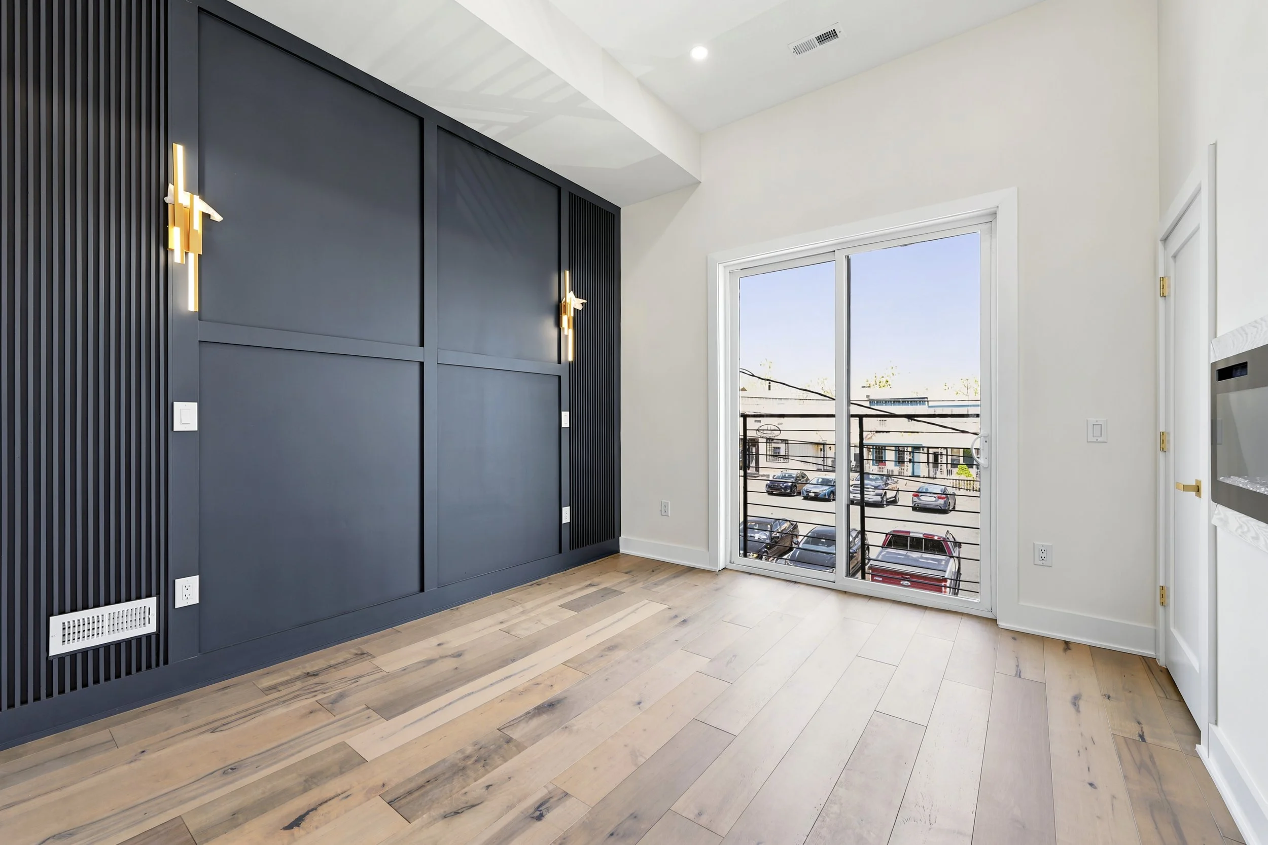 2506 E York St_25.jpg