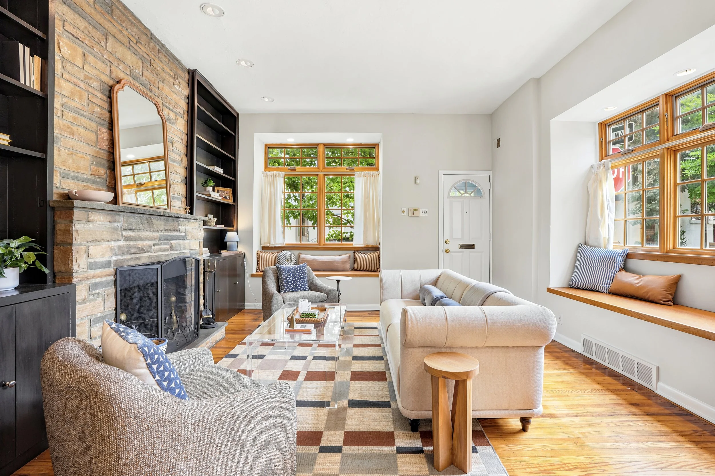 410 S 25th St_11.jpg