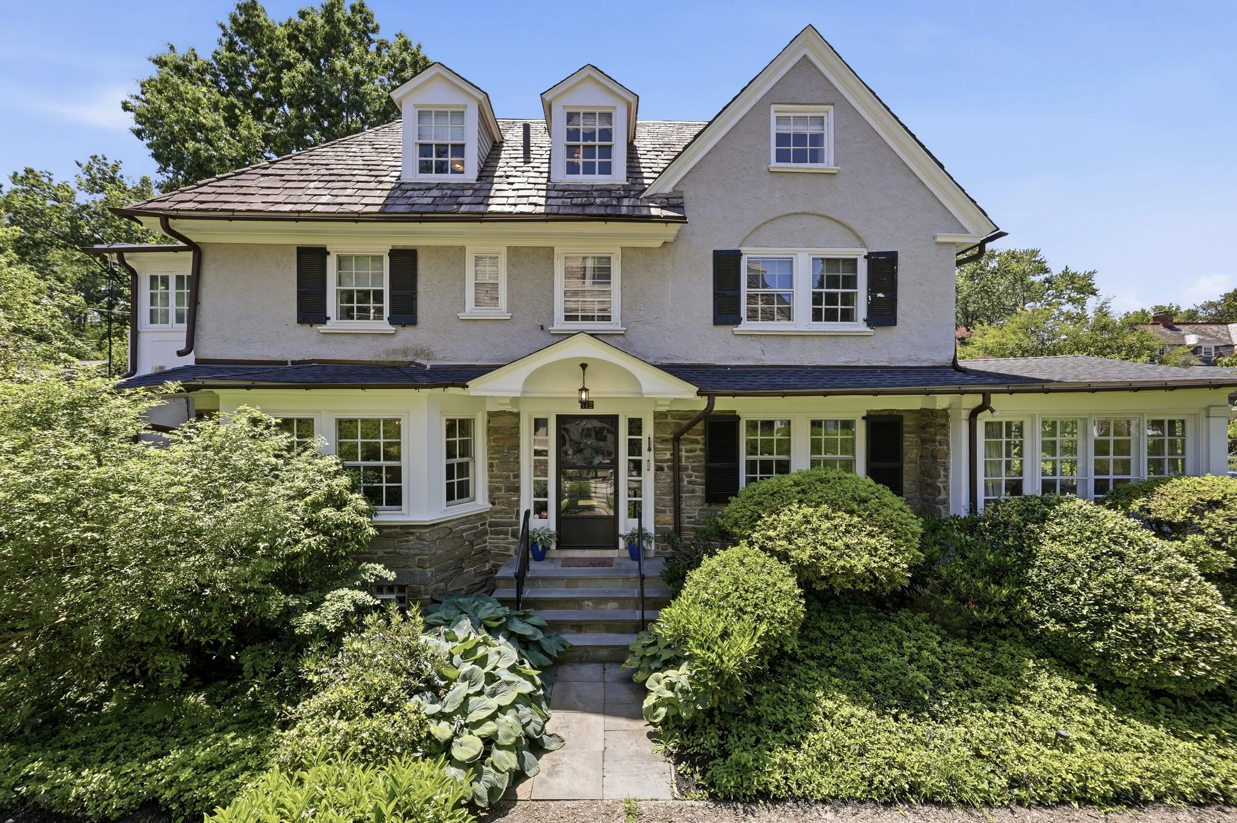 01-112 W Springfield Ave_01.jpg
