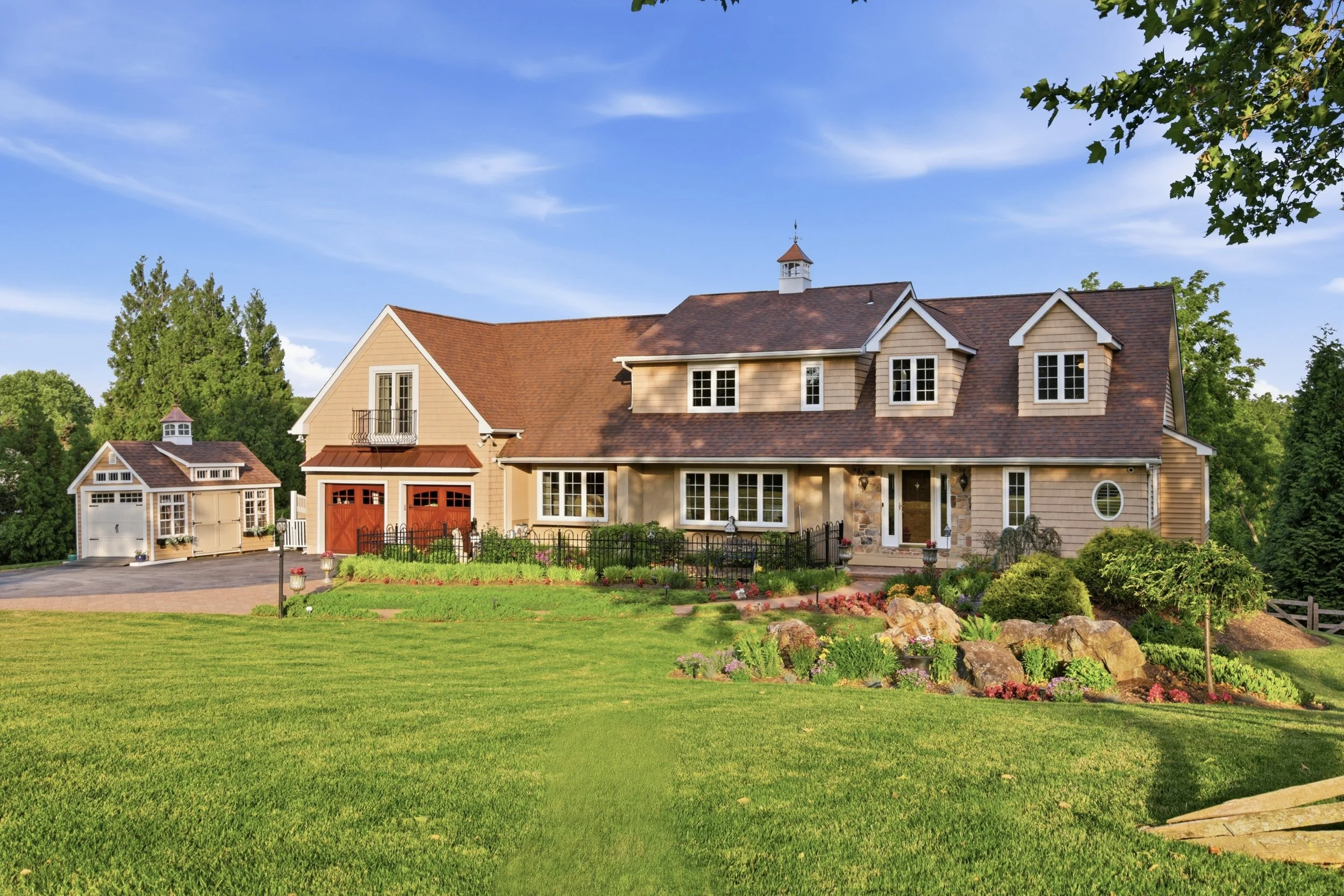 03-5 Sugar Maple Dr01.jpg