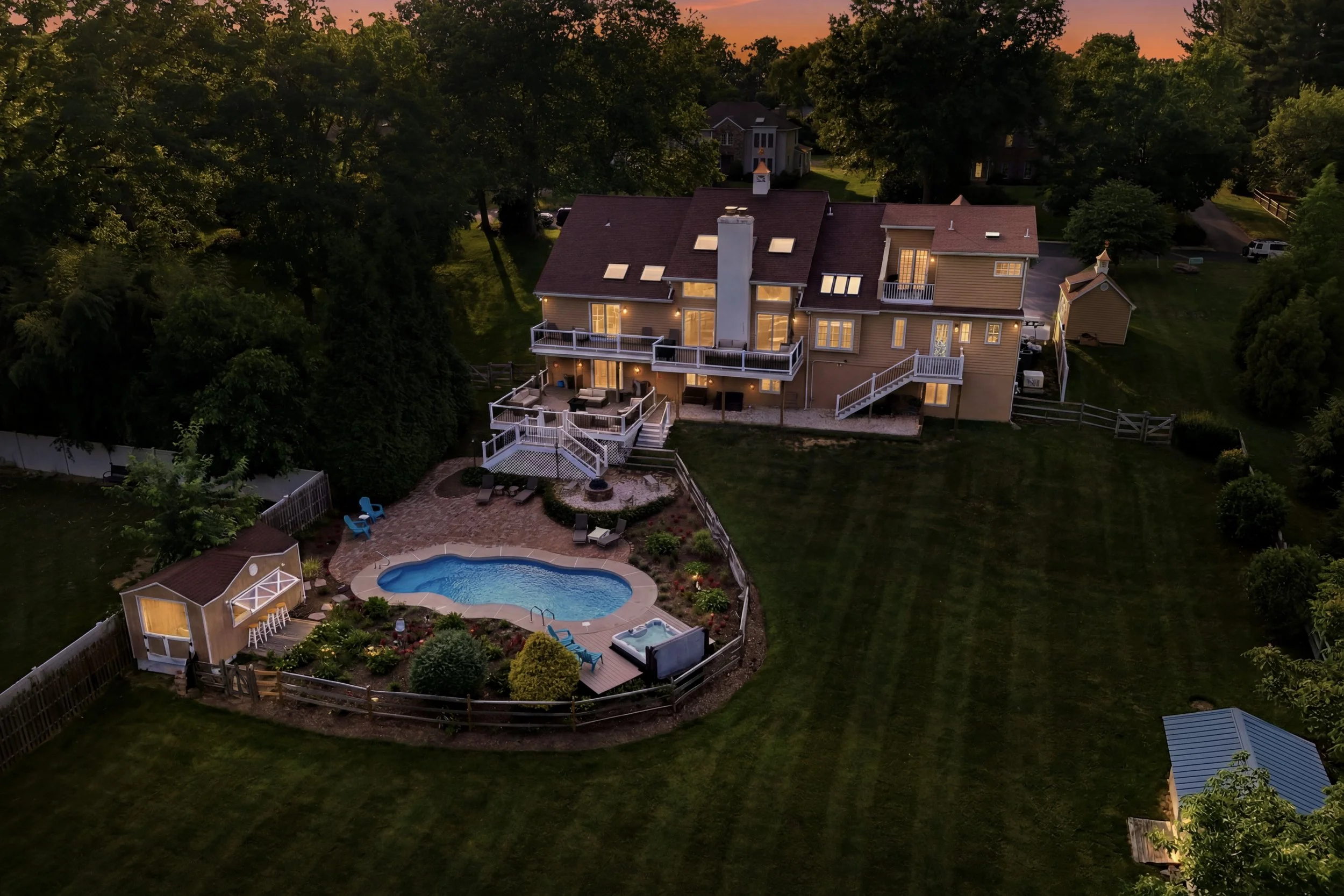 20-5 Sugar Maple Dr62.jpg