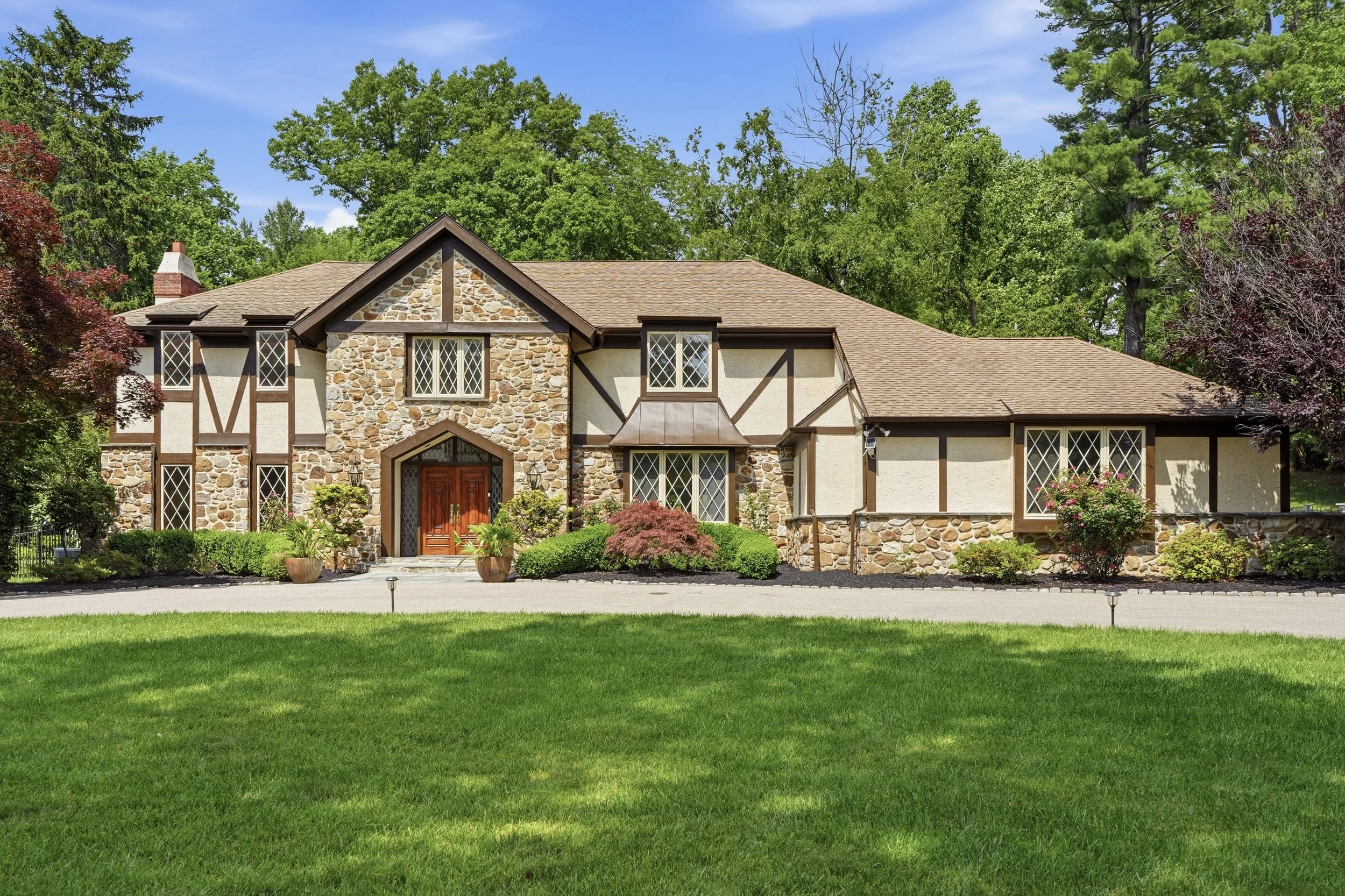 Property of the Week: North Bryn Mawr Tudor