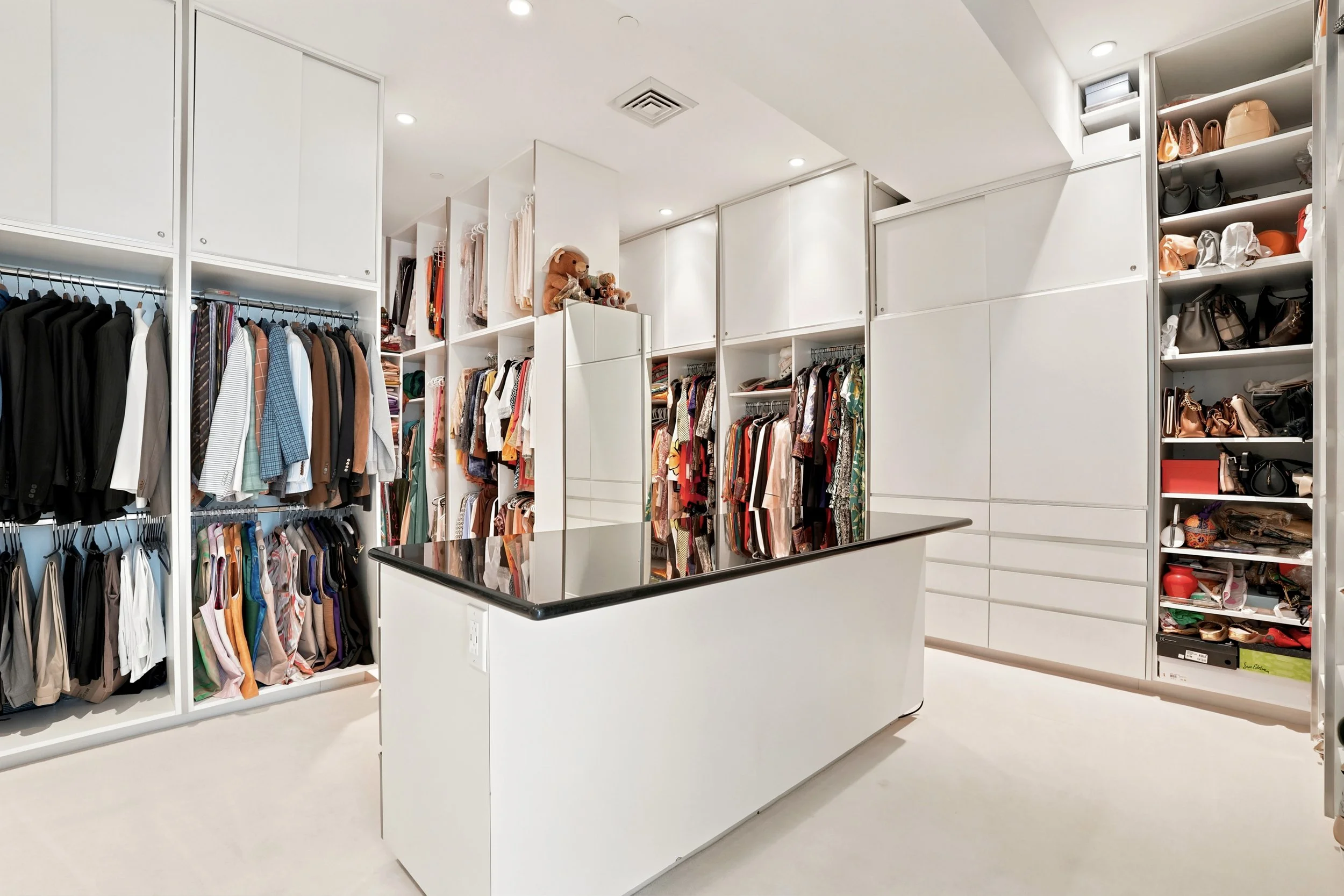 611CreekLane_33.jpg