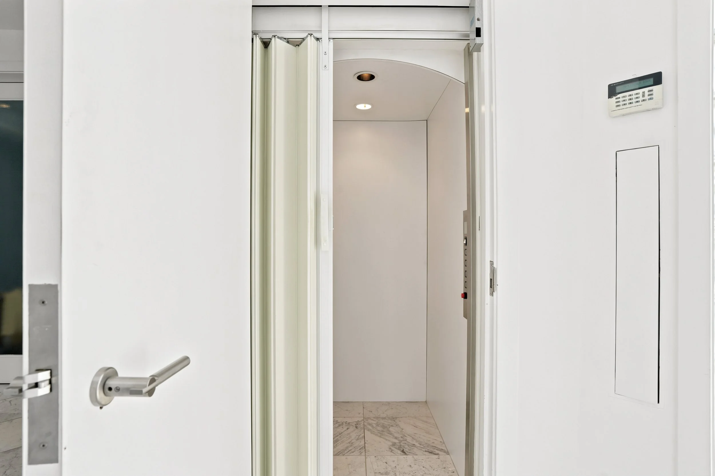611CreekLane_40.jpg