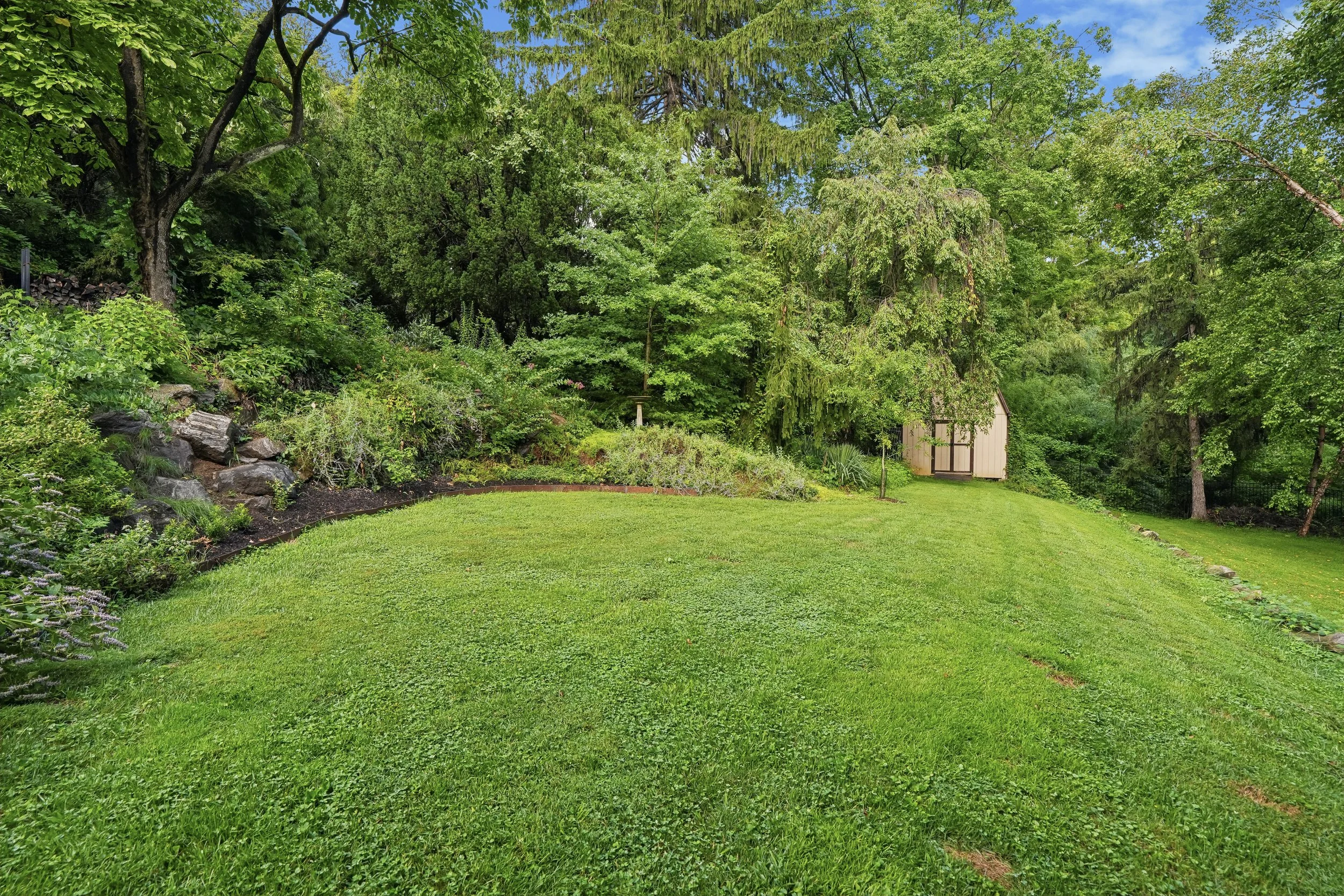 15-1016TrinityLn_28.jpg