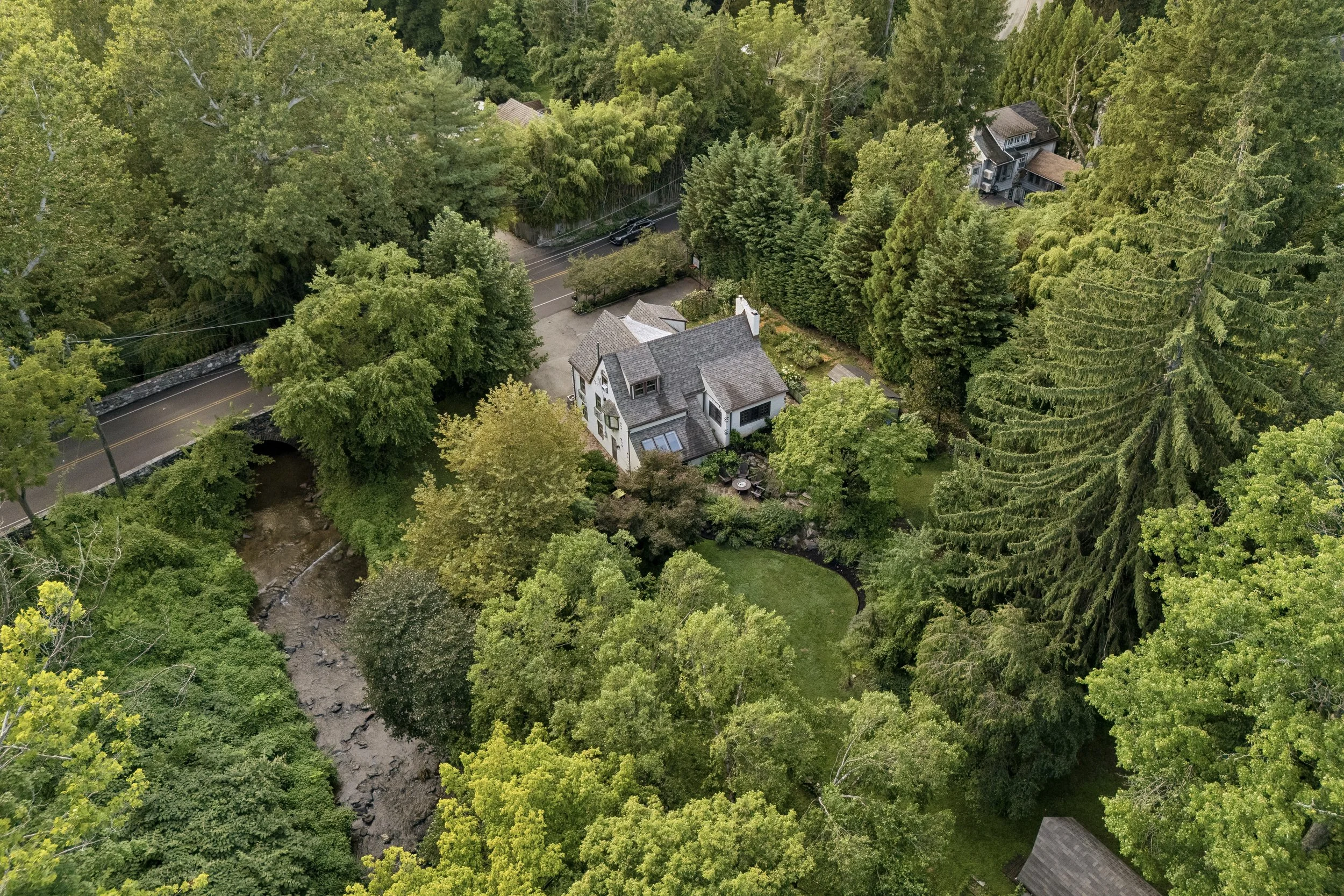 23-1016TrinityLn_44.jpg