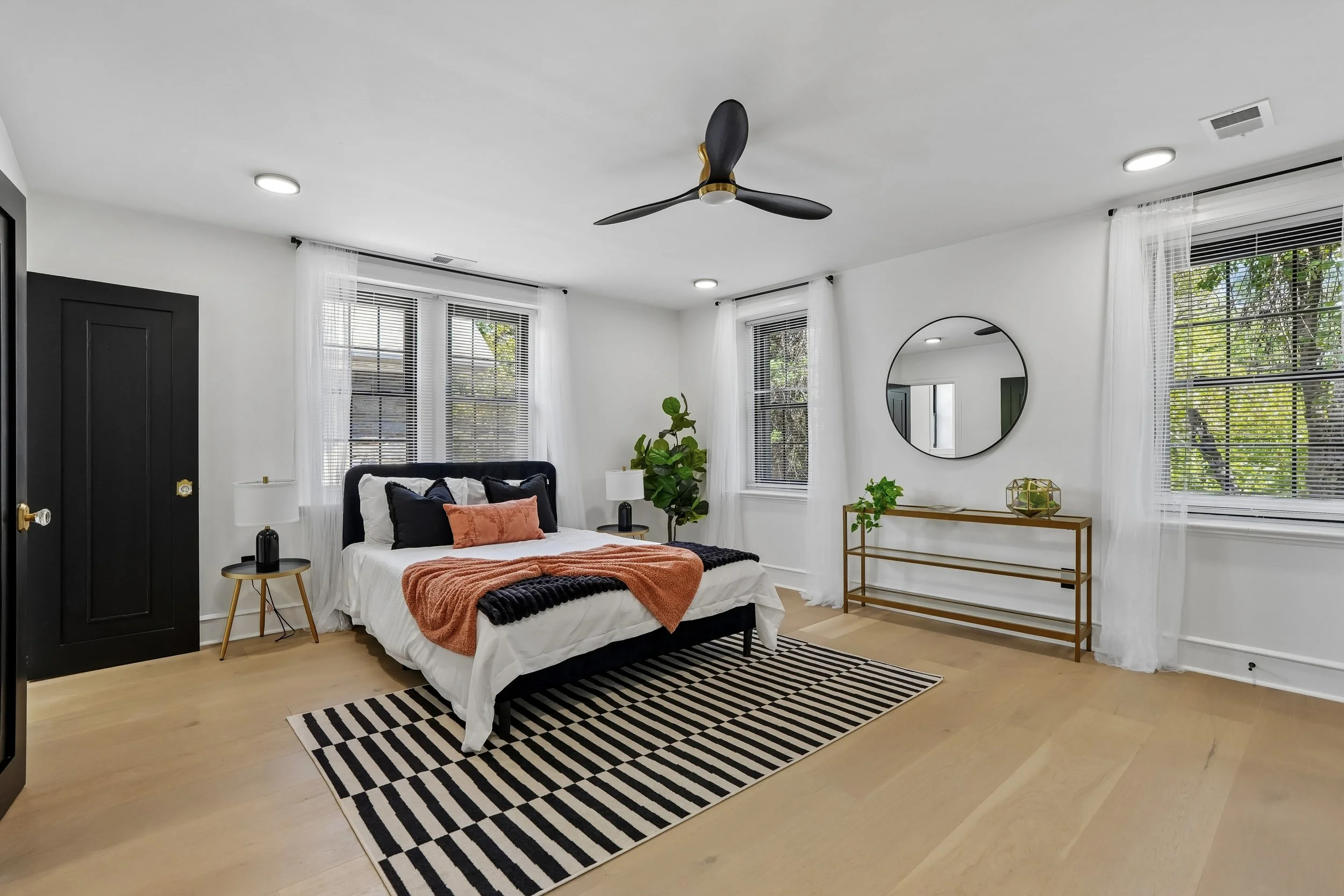13-4917ParksideAveN_22.jpg