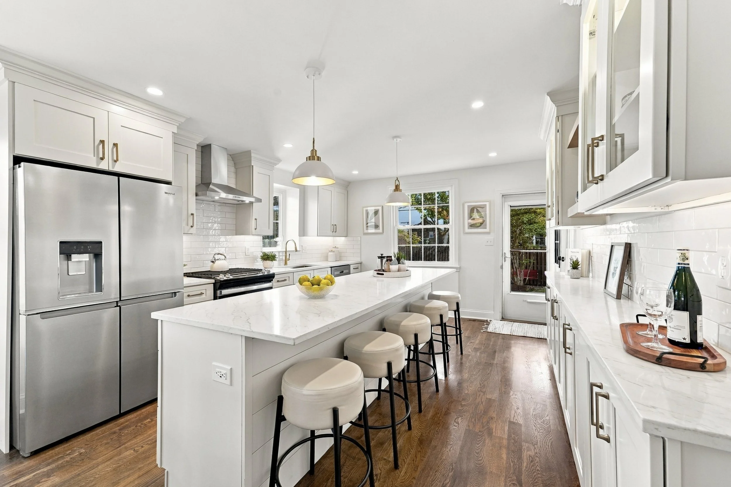 09-1029 Mason Ave_13.jpg