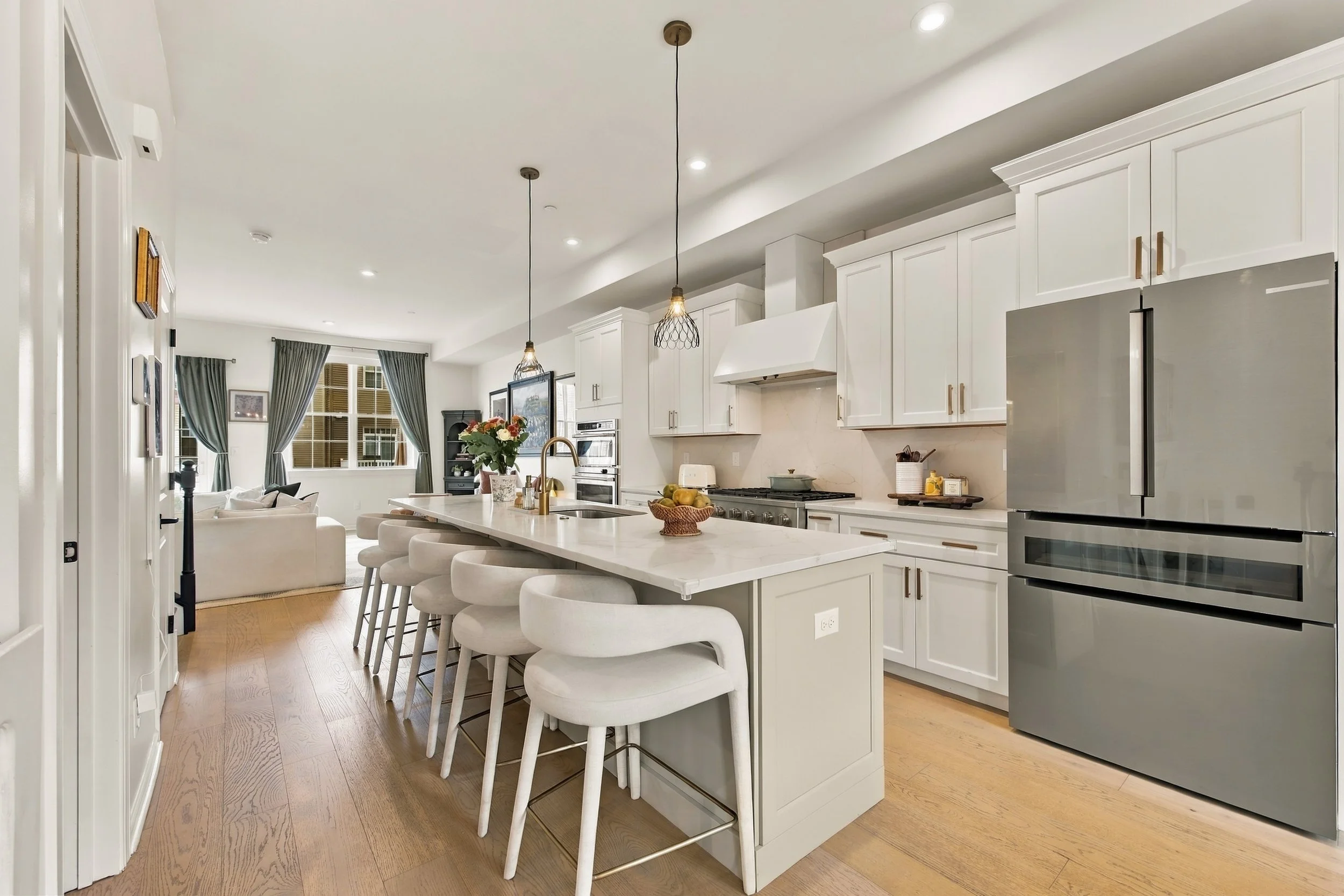 04-533 Bennett Street_08.jpg