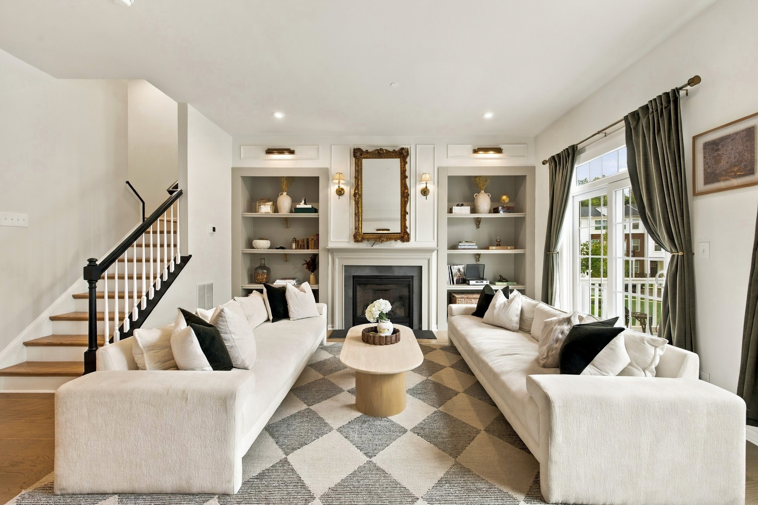 08-533 Bennett Street_14.jpg
