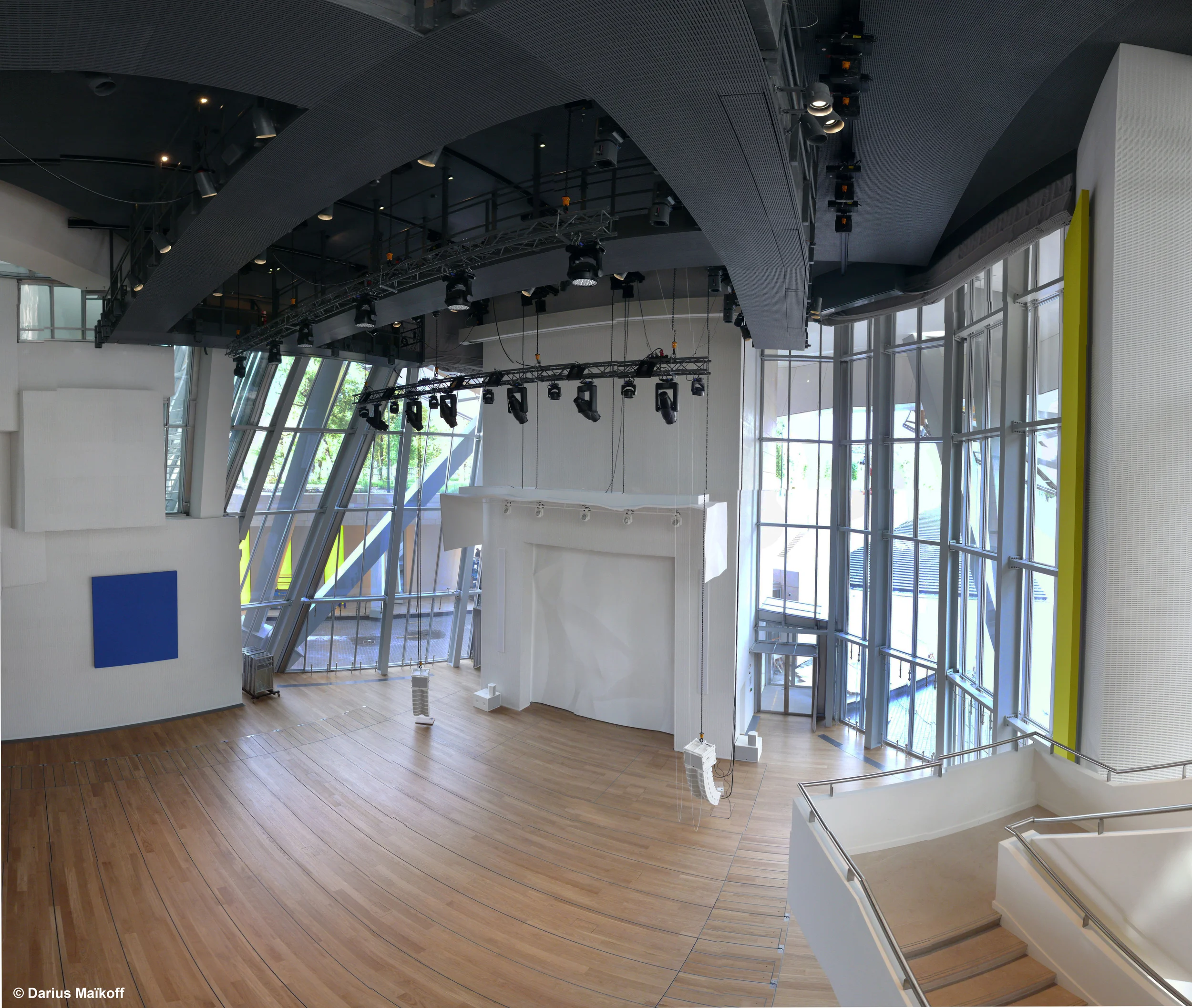 FLV_auditorium_01_signée.jpg