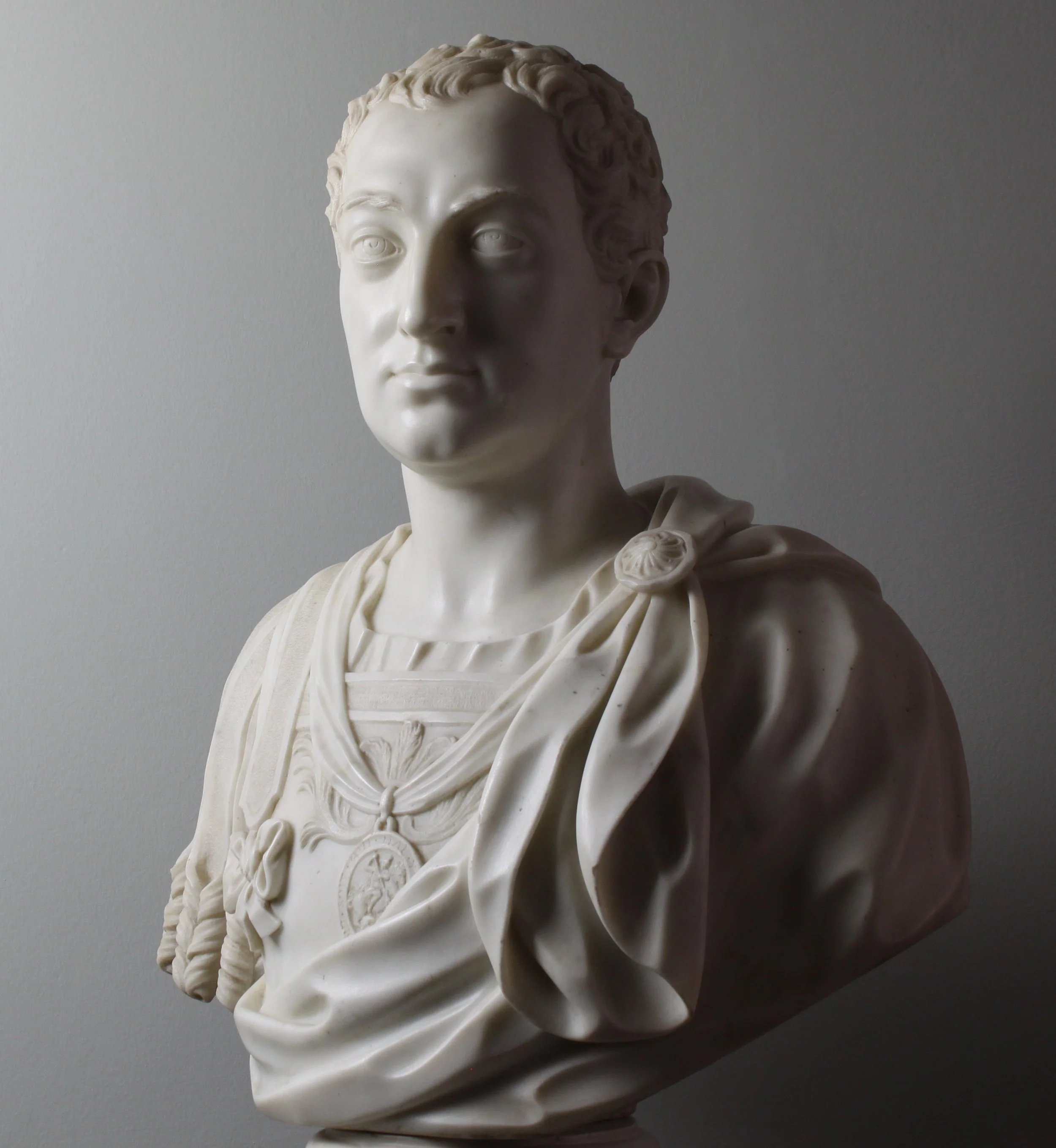 prince-frederick-marble-bust-8-detail1.jpeg