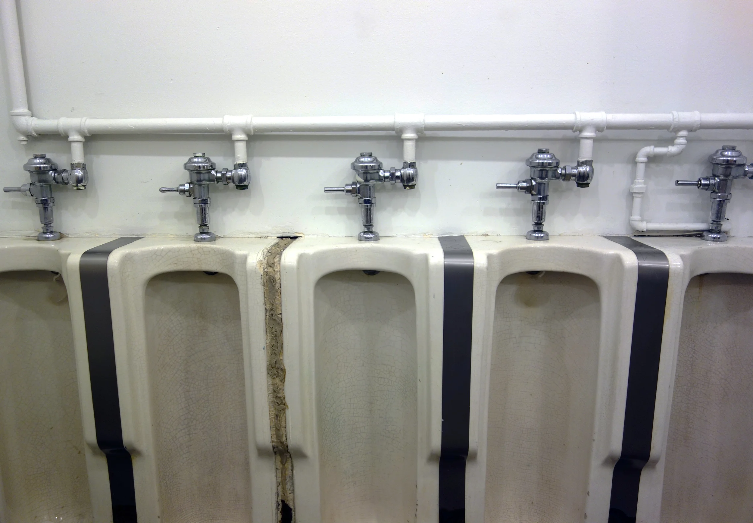 STALLS .jpg