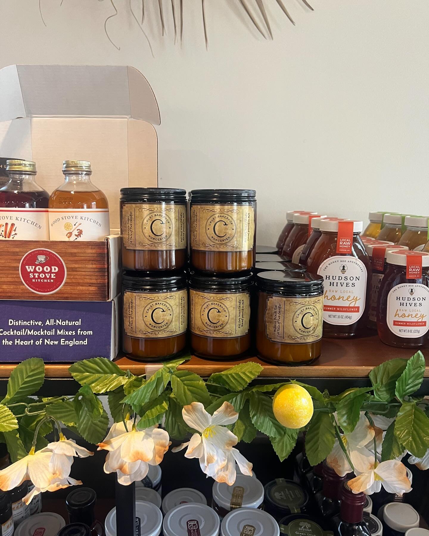 Grab a coffee, a loaf, and maybe something for your kitchen shelf too.
Local honey, cocktail mixers, and our Crust candle — stocked and ready. 🕯️🌿
#crustbakeshop #crustbakery #worcesterma #localflavors #worcestereats #newenglandcoffeeshops #
